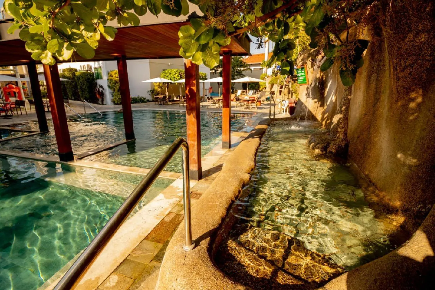 Swimming pool in Hotel Morada do Sol