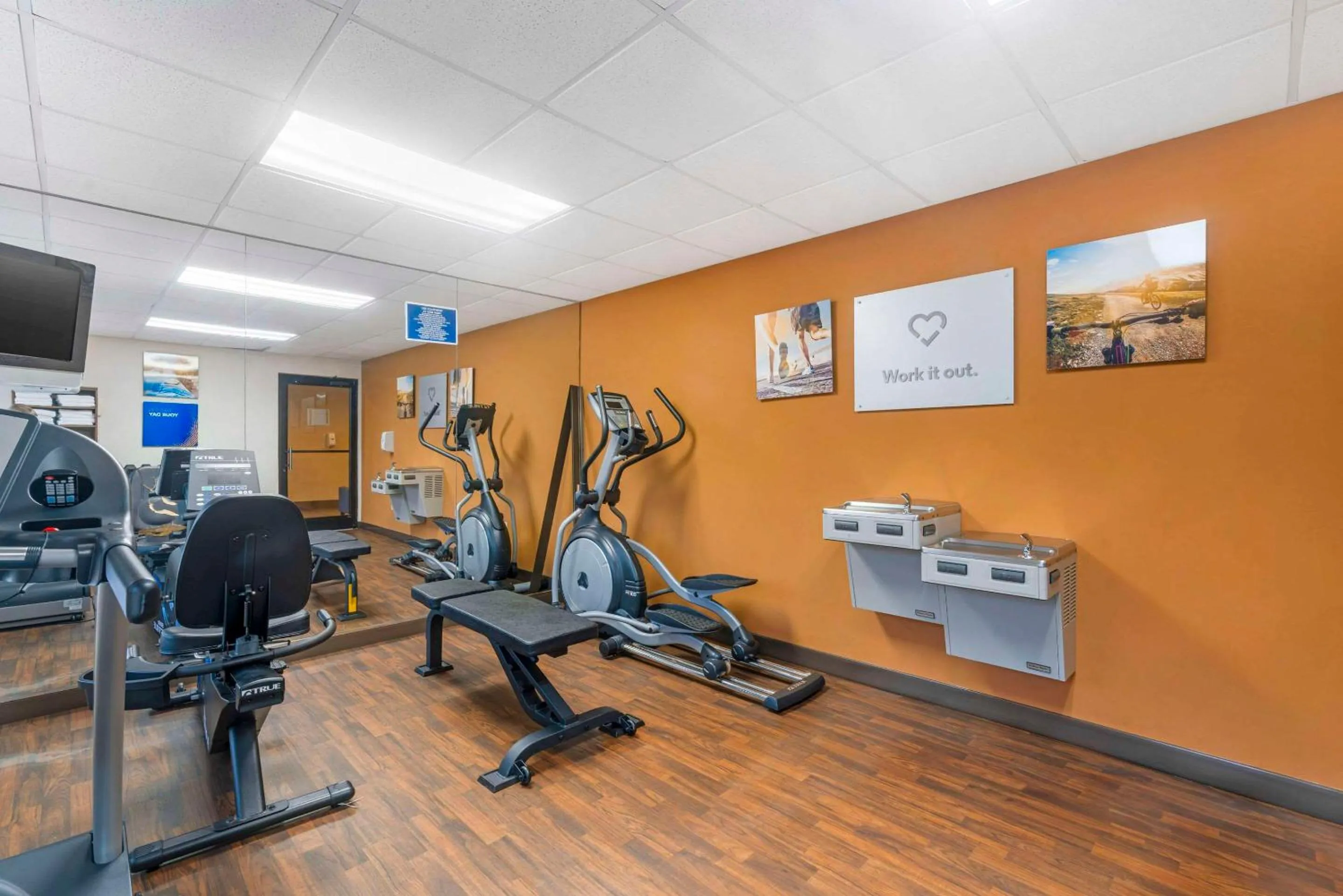 Fitness centre/facilities in Comfort Suites Wilmington near Downtown