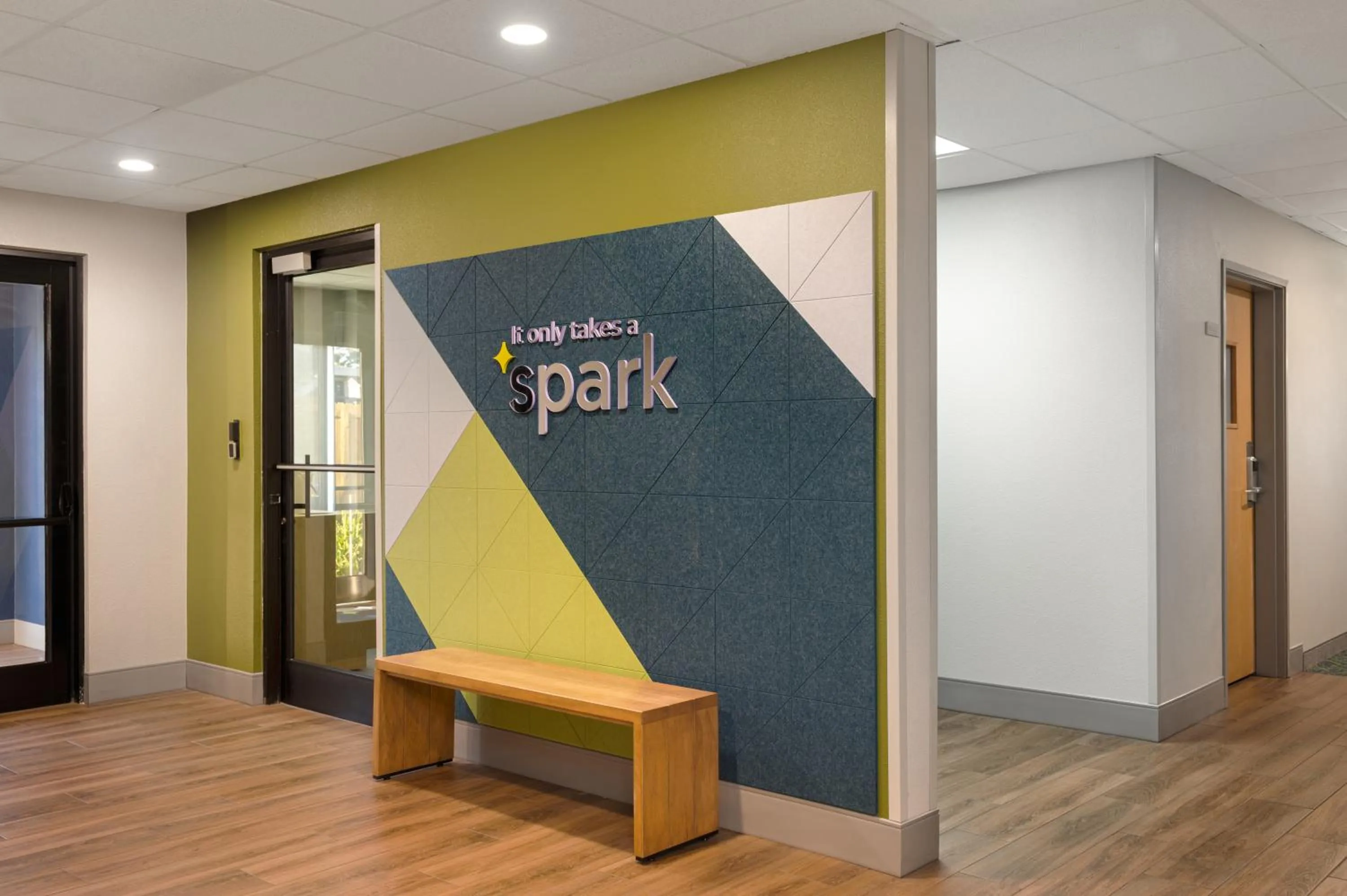 Lobby or reception in Spark By Hilton Wilmington