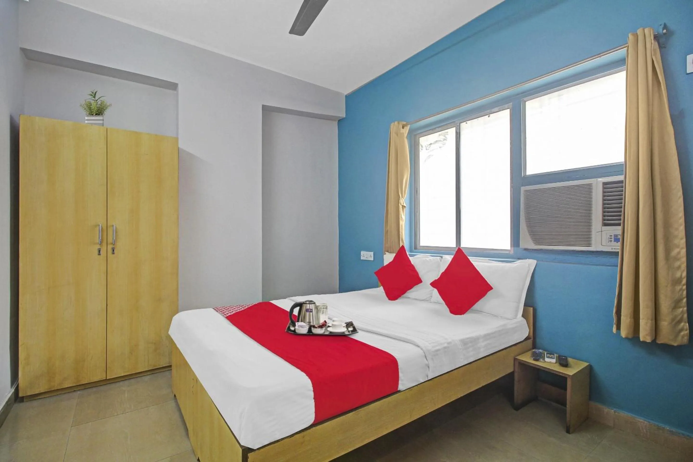 Bedroom, Bed in Hotel O The Jumbo Stay