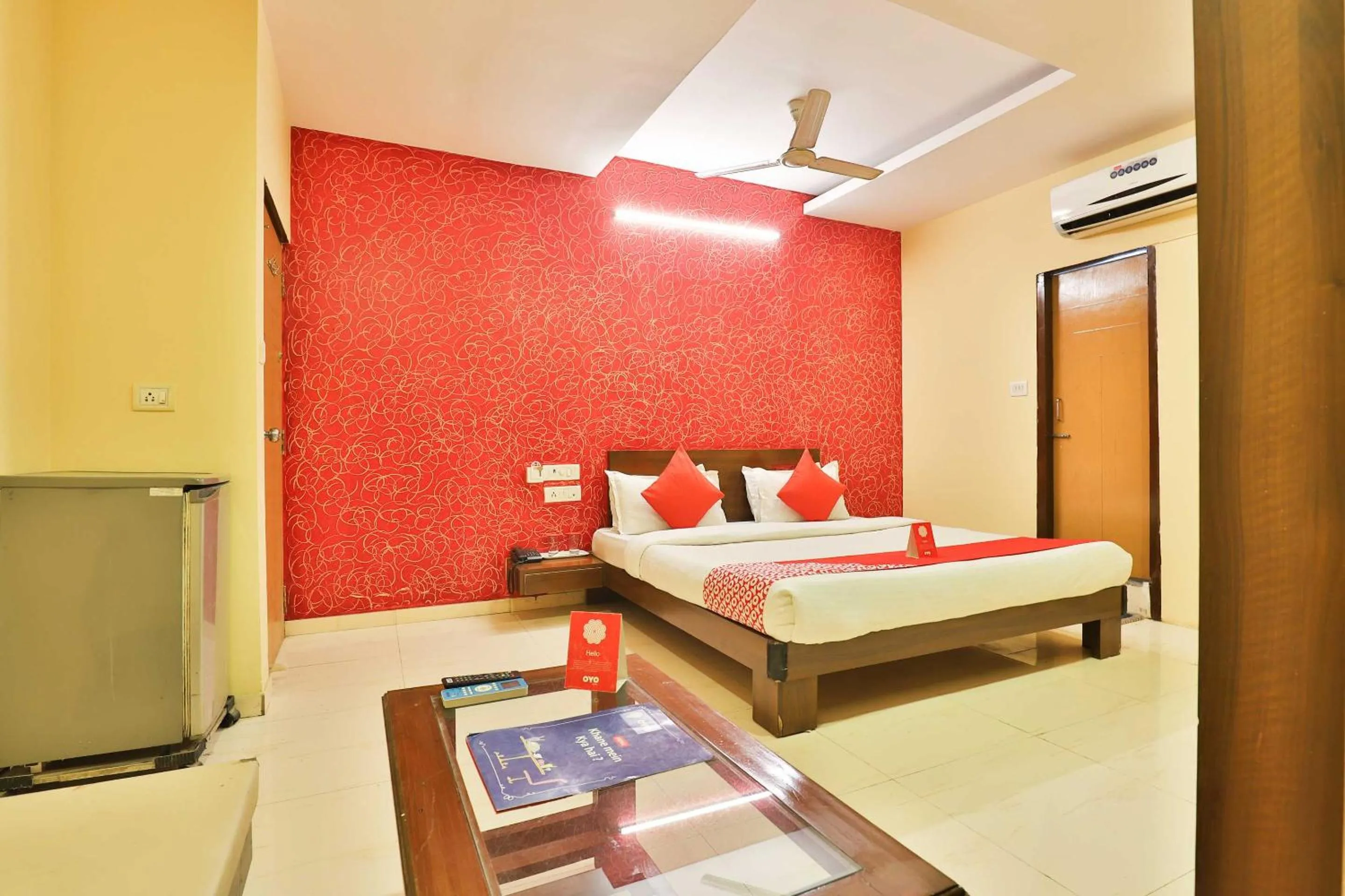 Bedroom, Bed in Hotel O Sunrise