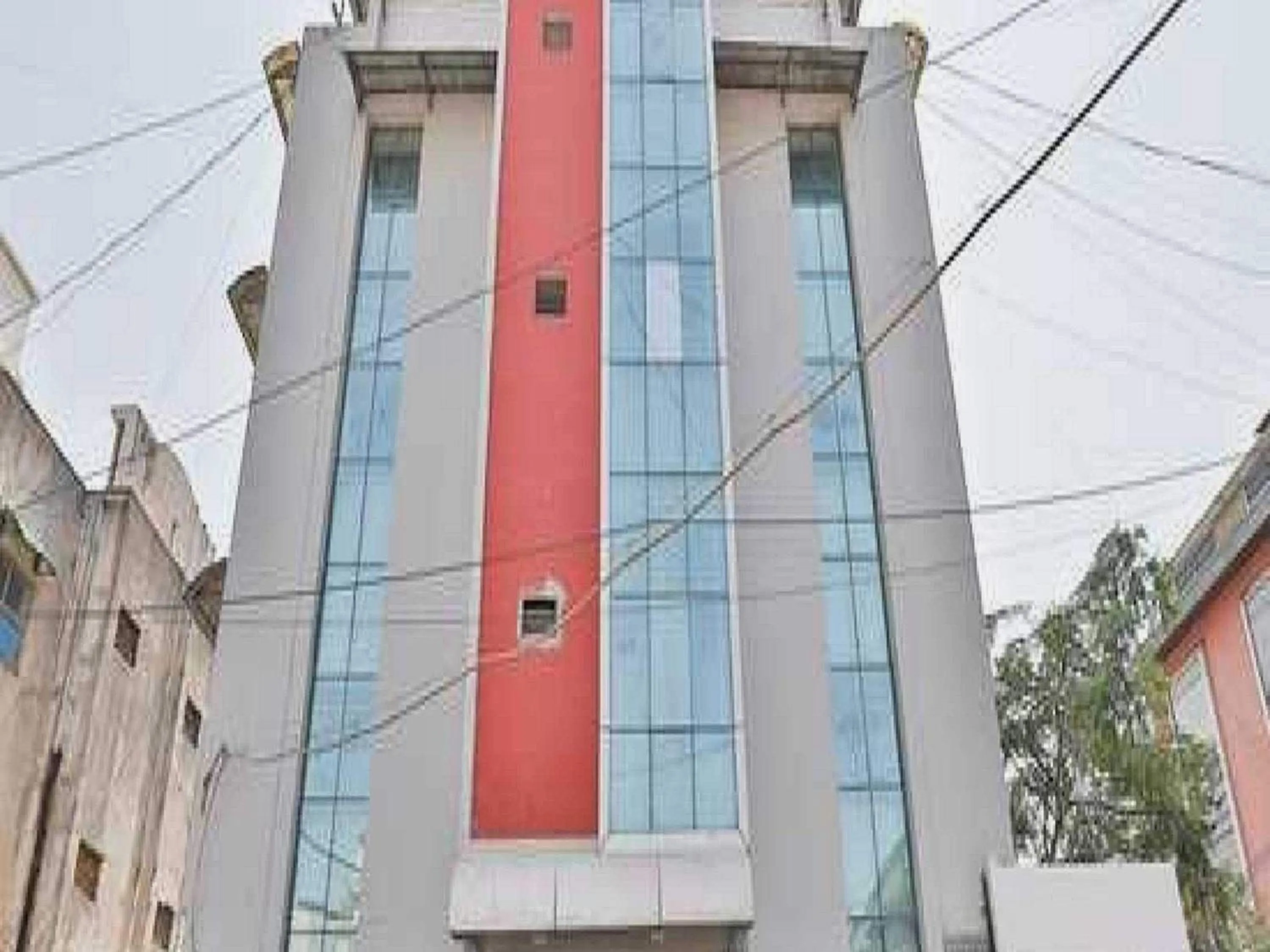 Facade/entrance in Hotel O Sunrise