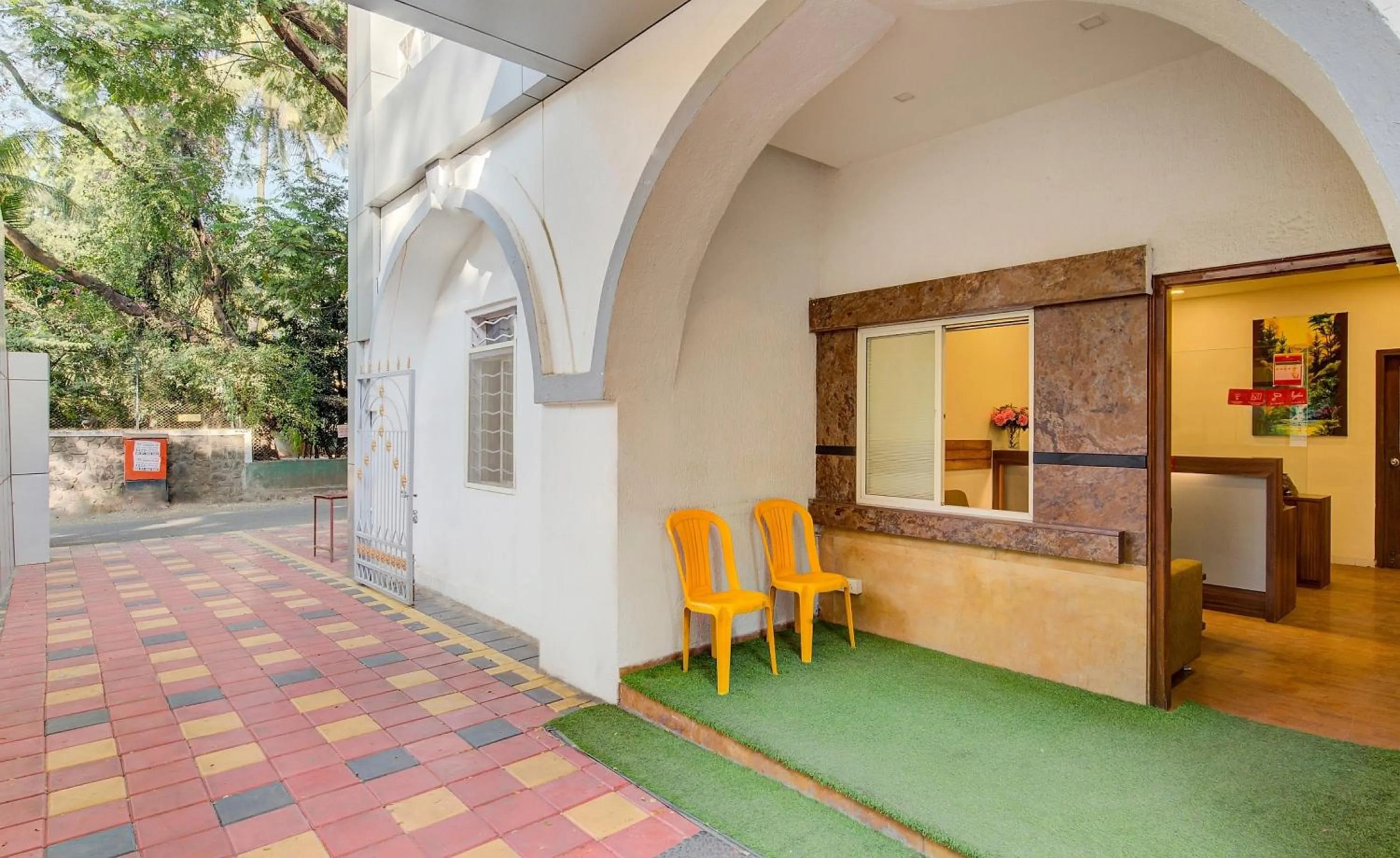 Facade/entrance in Collection O Sunshine Near Inox