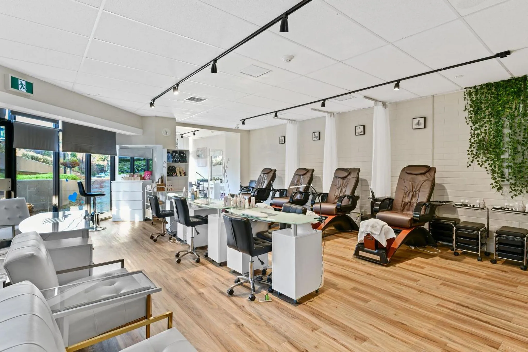 Spa and wellness centre/facilities in Oceanfront Suites at Cowichan Bay