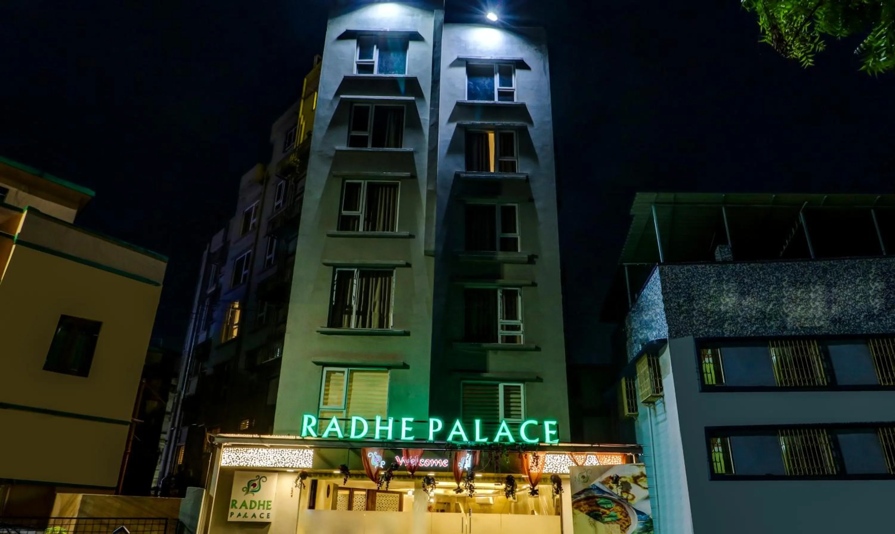 Property building in Treebo Radhe Palace, Lake Town