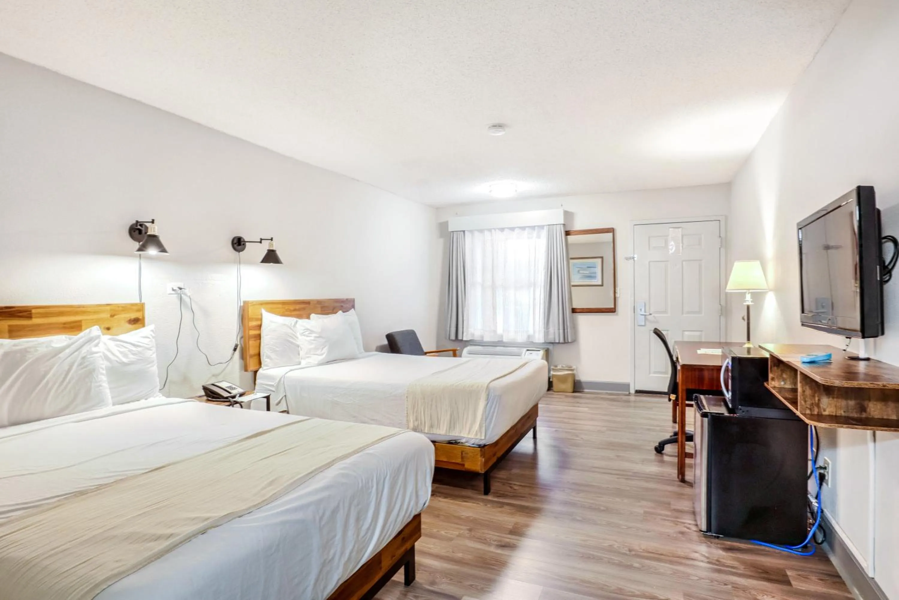 Bed in The Guest Lodge Gainesville