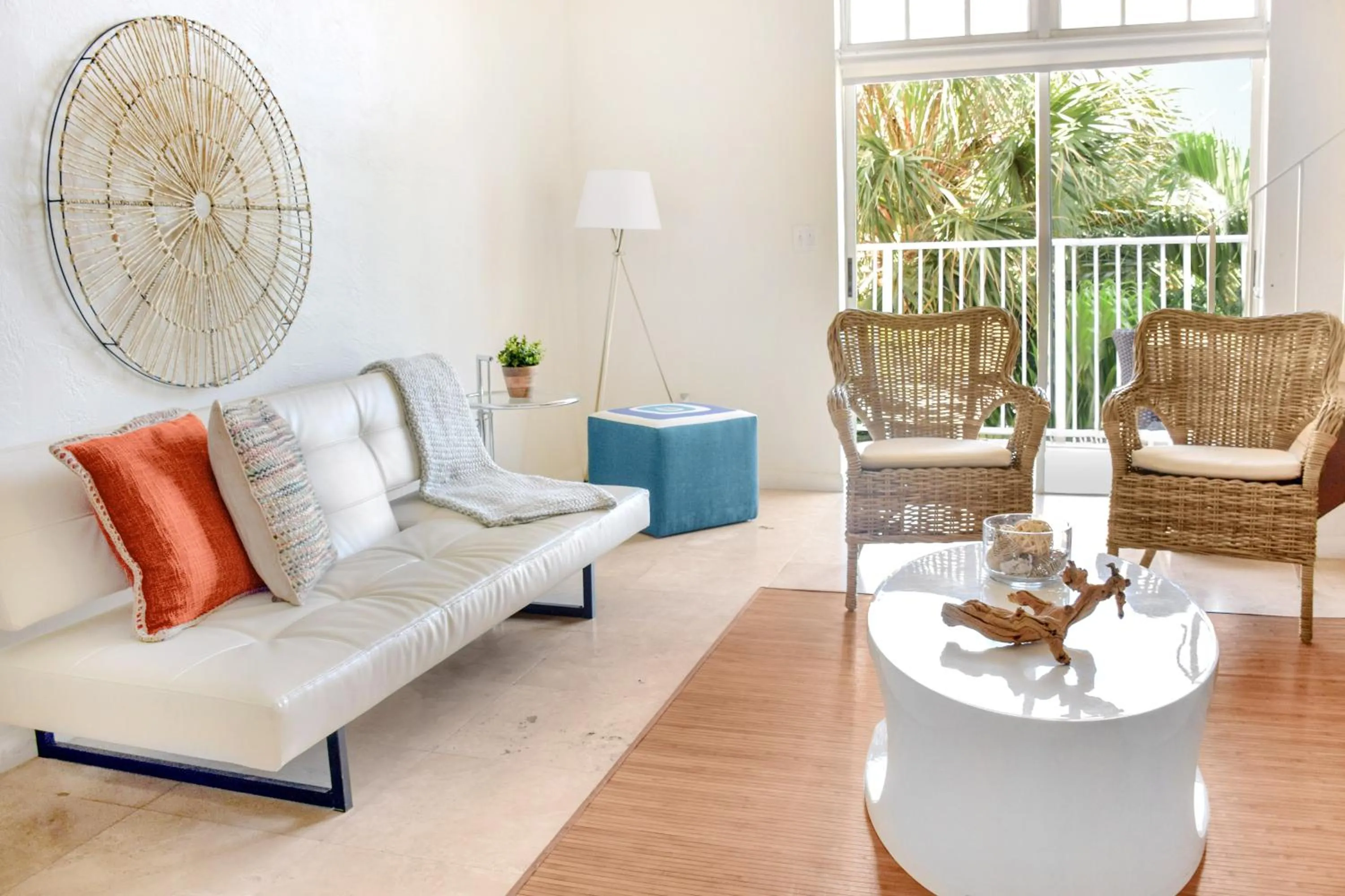 Living room in Coral Reef at Key Biscayne