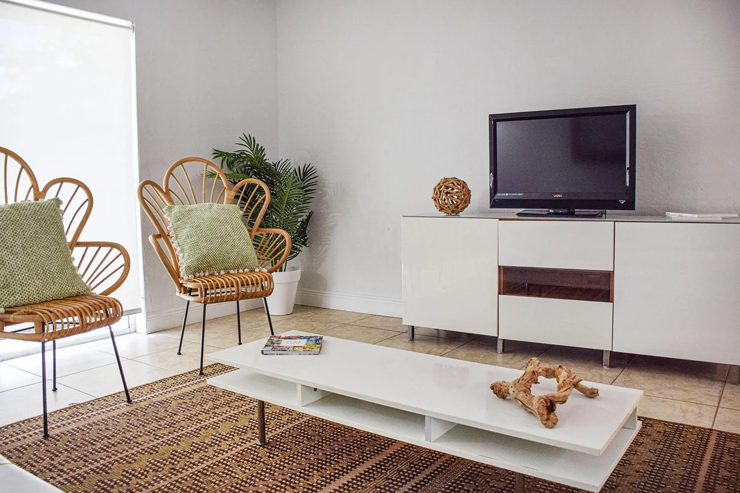 Living room in Coral Reef at Key Biscayne