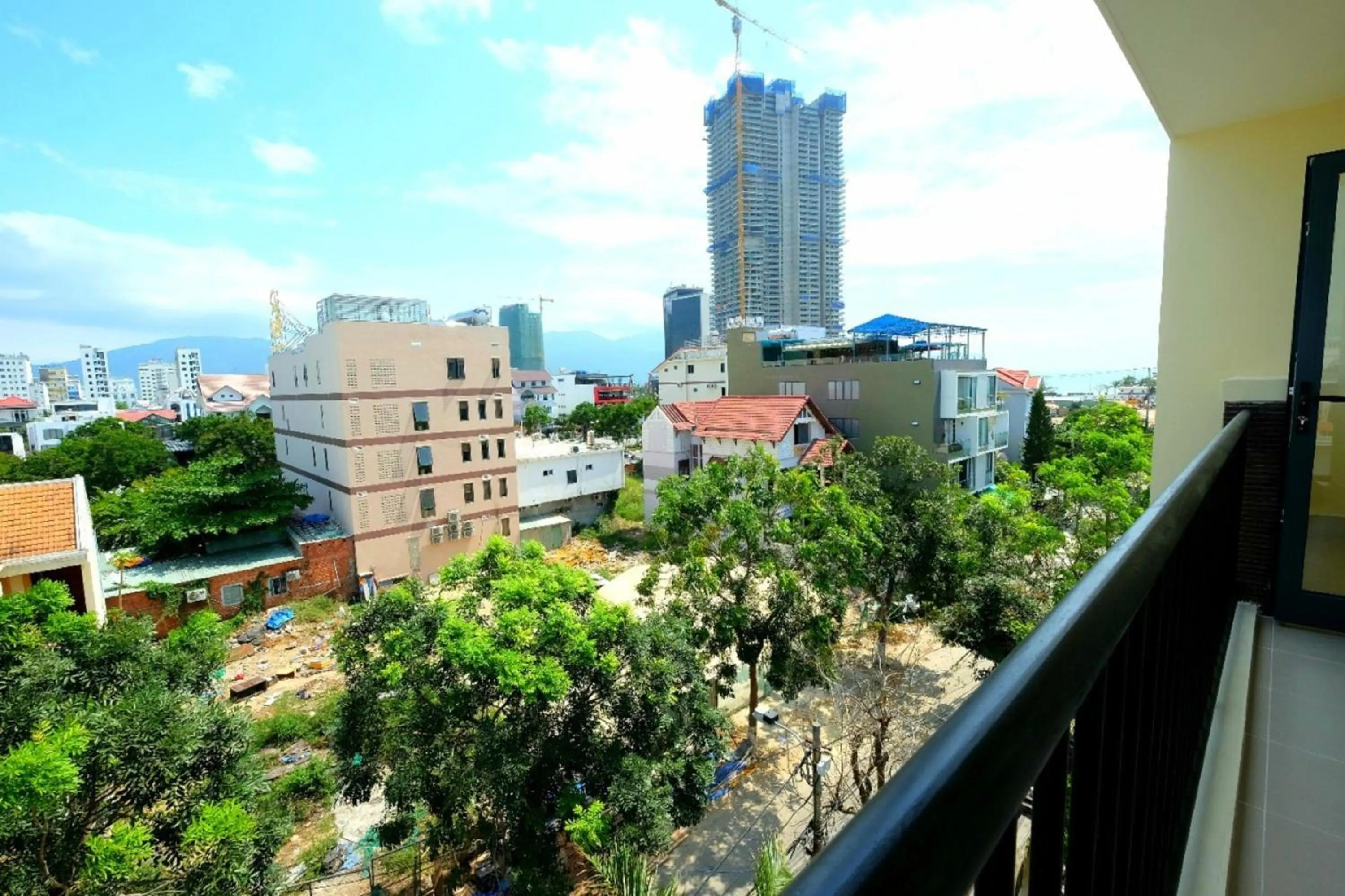 Balcony/Terrace in Marigold Hotel & Apartment