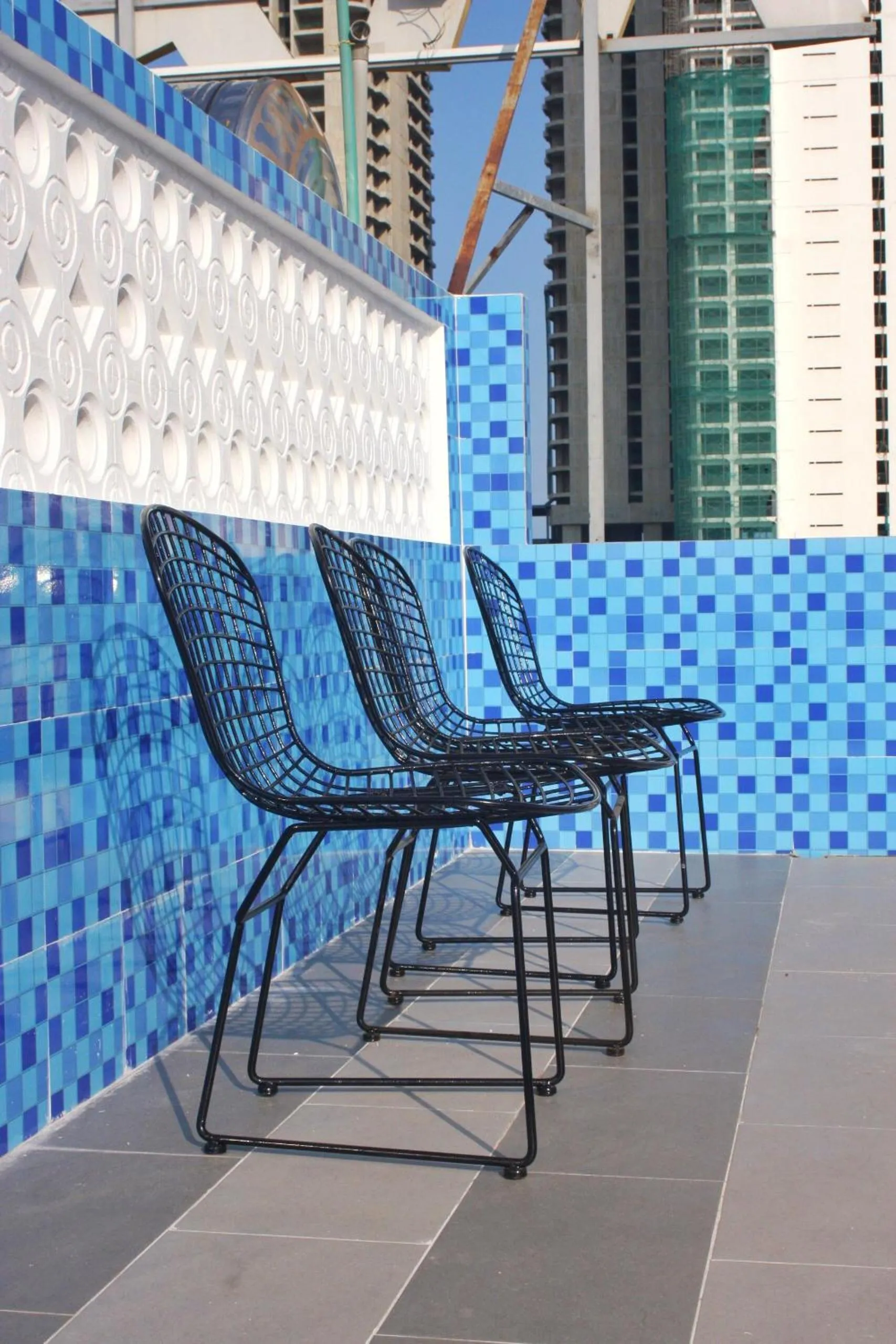 Seating area in Marigold Hotel & Apartment