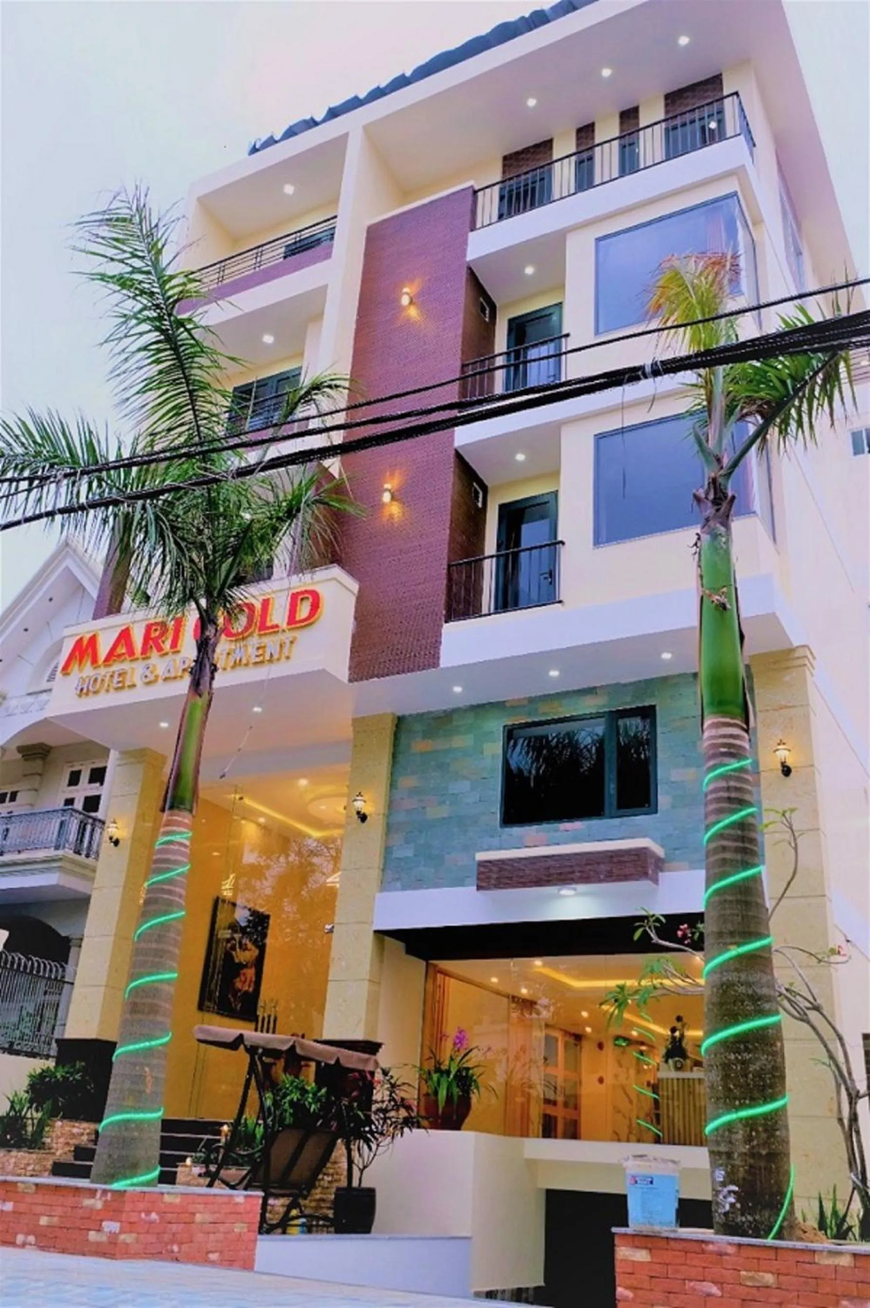Off site in Marigold Hotel & Apartment