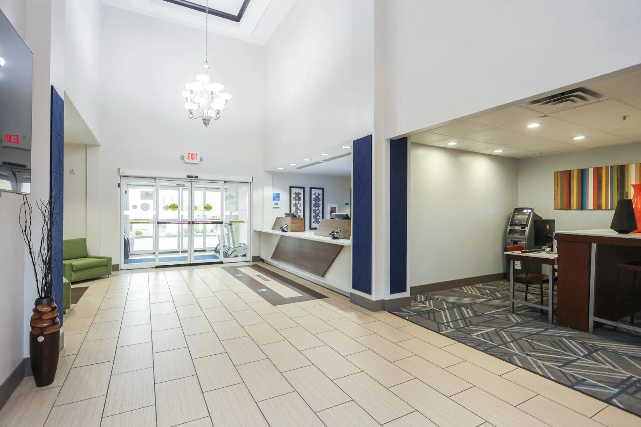 Property building in Holiday Inn Express Tulsa South Bixby by IHG