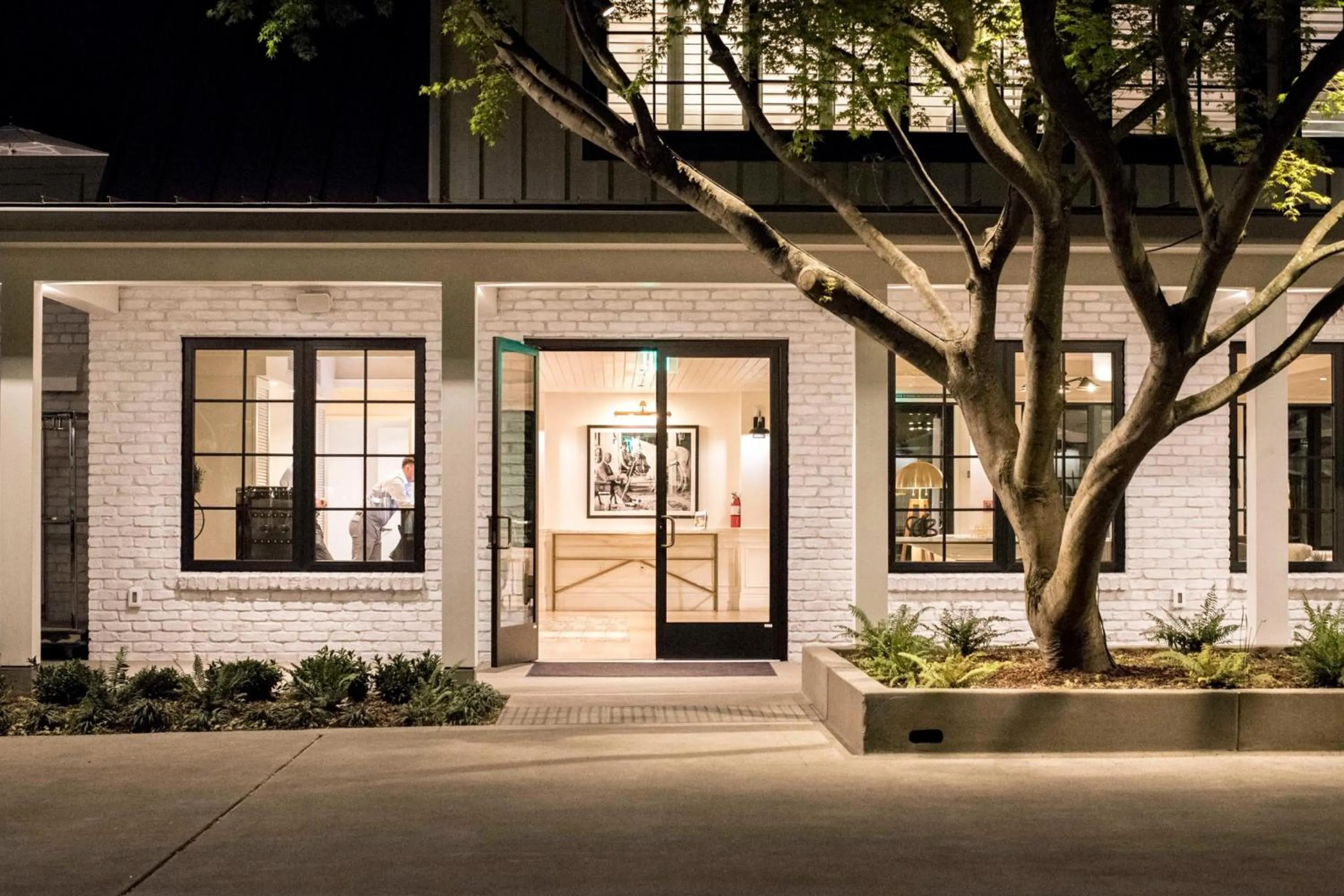 Facade/entrance in The Estate Yountville