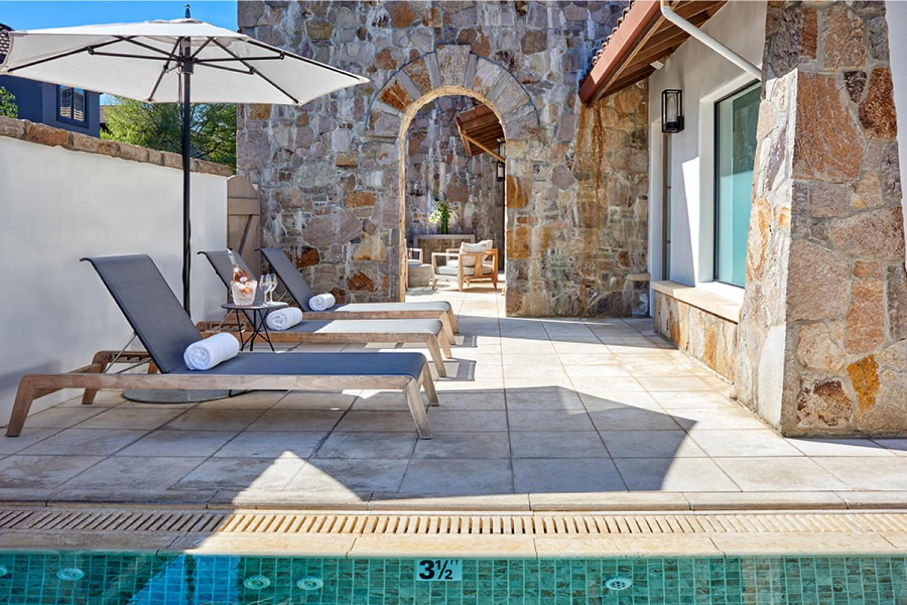 Swimming pool in The Estate Yountville