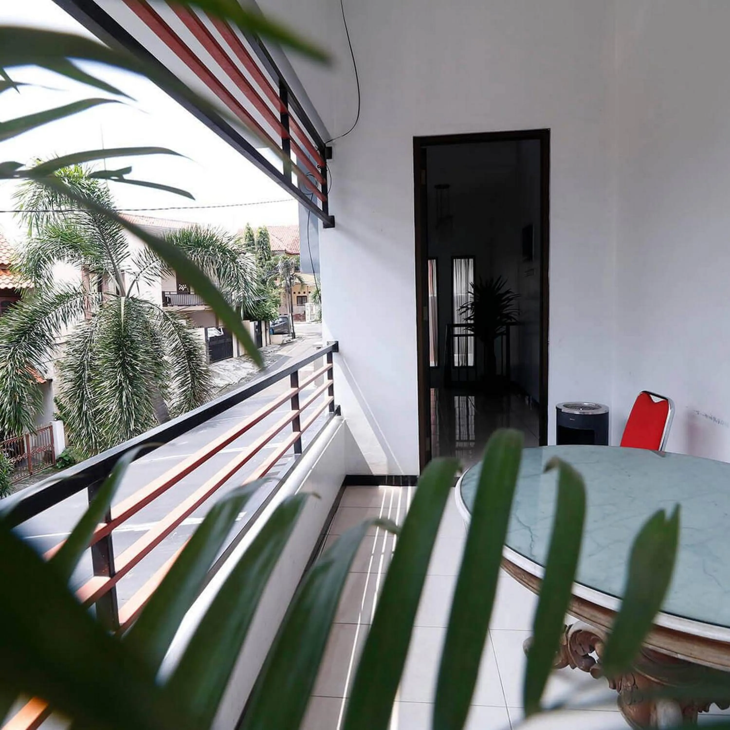 Property building in RedDoorz Plus near Undip Tembalang