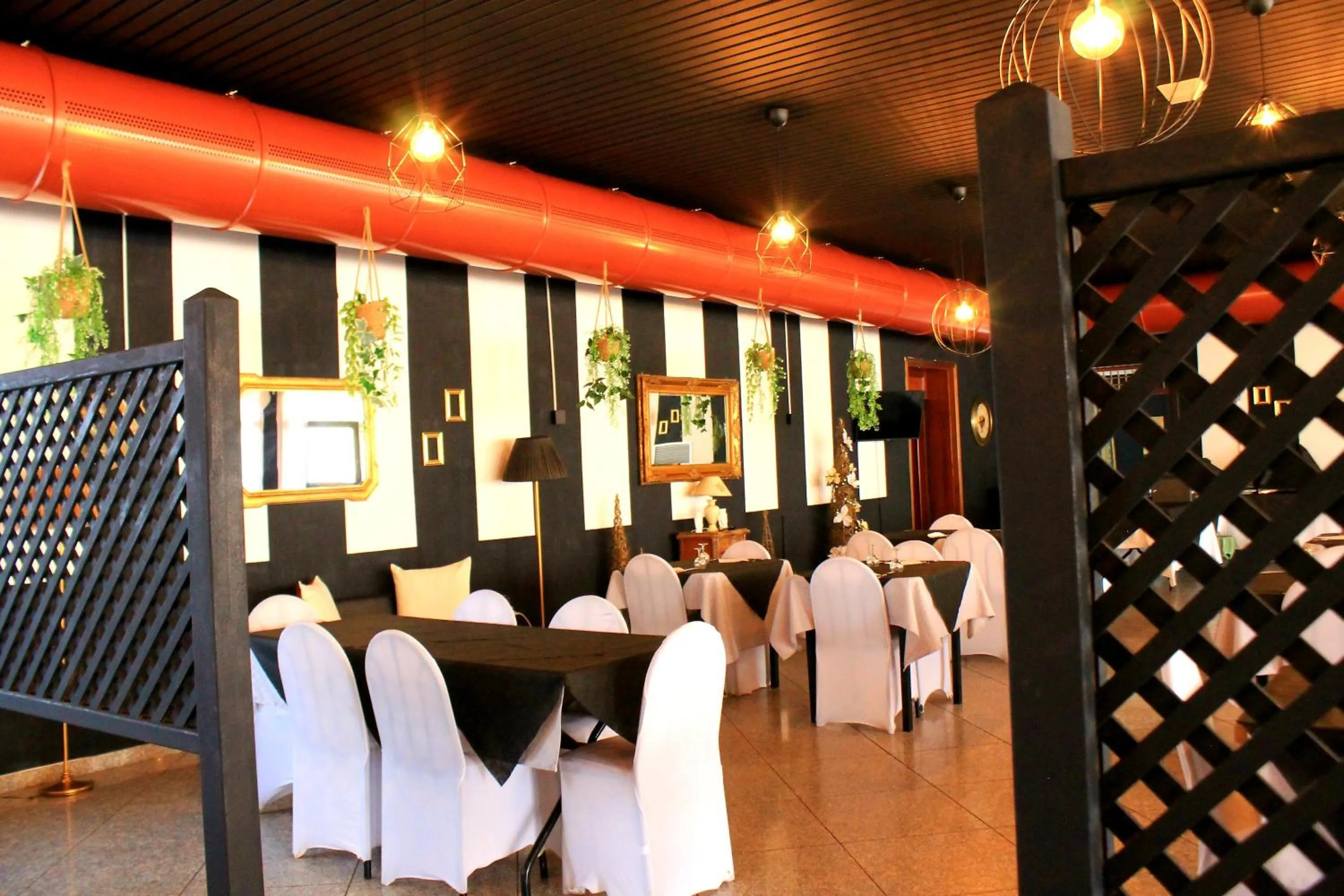 Restaurant/places to eat in Hotel Nuovo Sole HNS