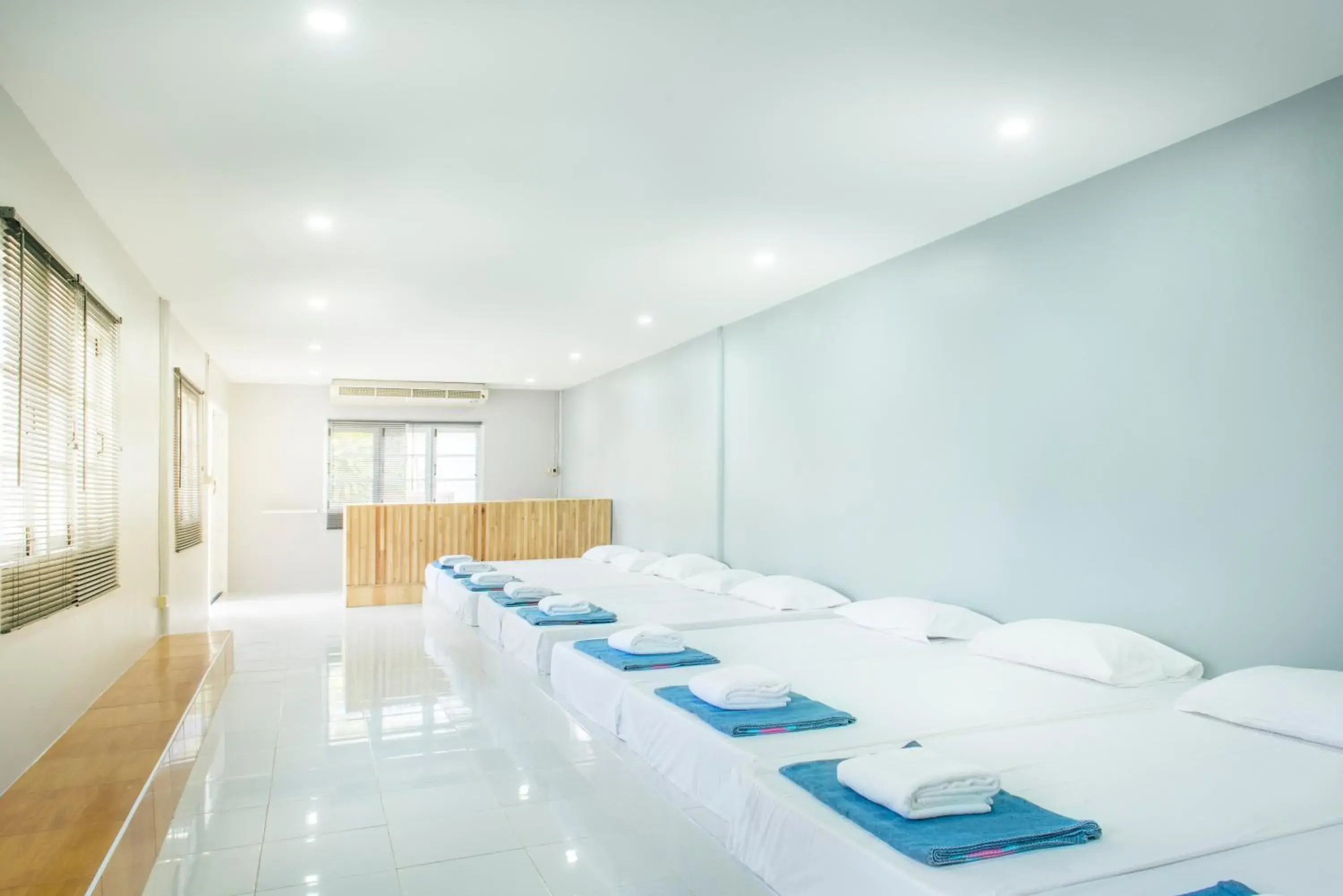 Cottage in Ivy Cottage by Qiu Cottage in Ivy Cottage by Qiu