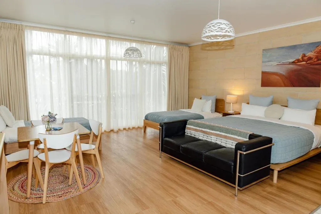 Bed in Portside Motel