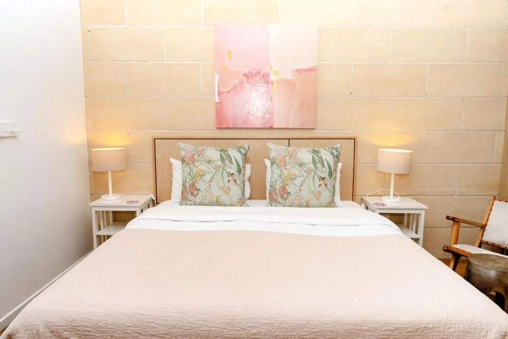 Bed in Portside Motel