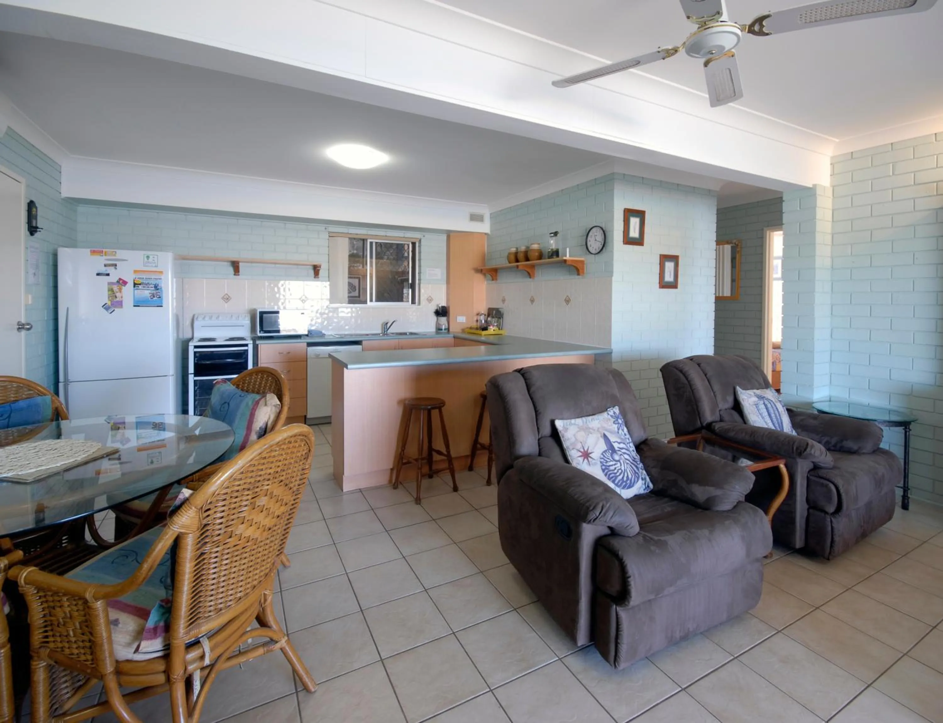 Kitchen or kitchenette in Marcel Towers Holiday Apartments