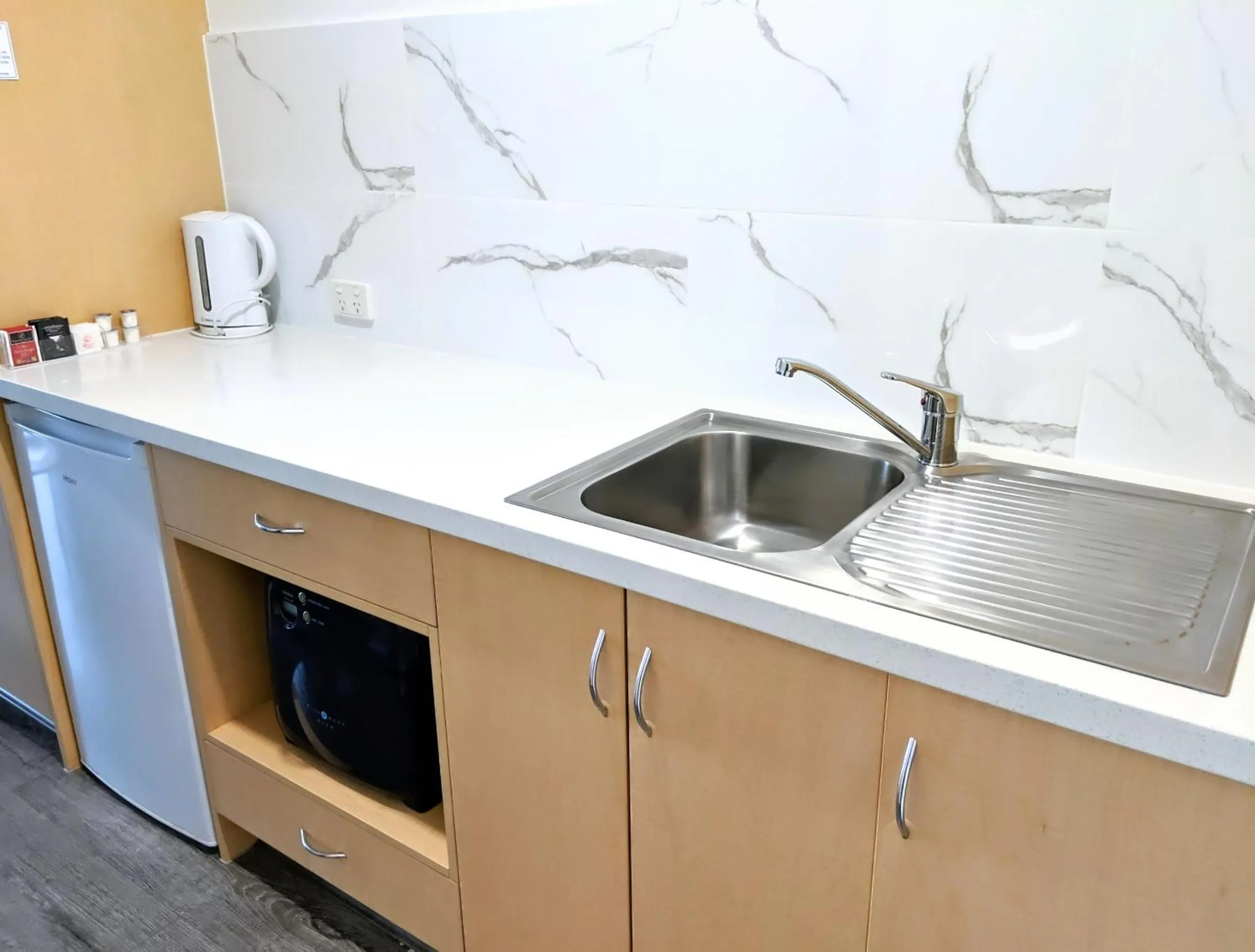 Coffee/tea facilities in Seaview Motel & Apartments