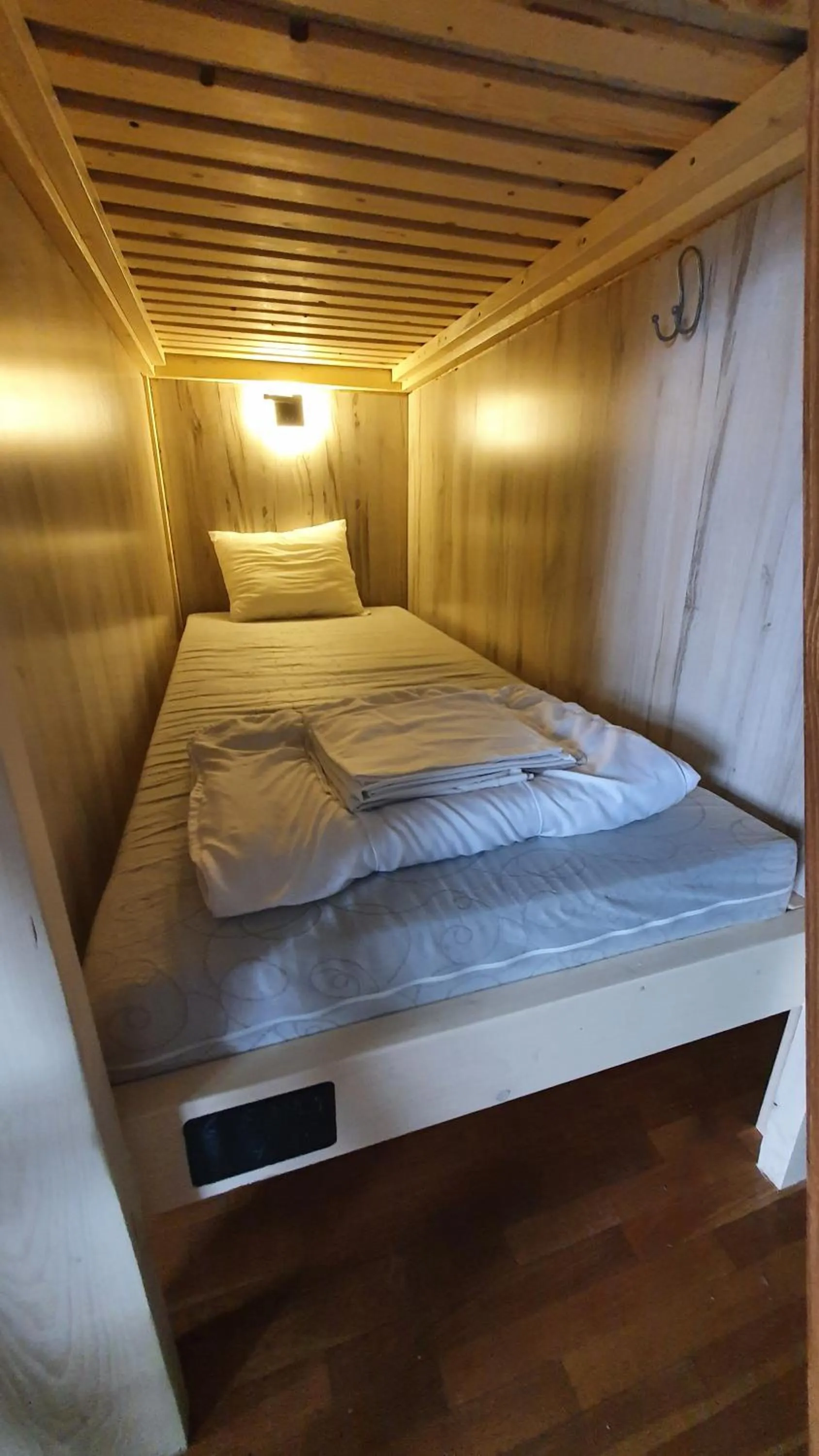 Bed in Imaginary Hostel