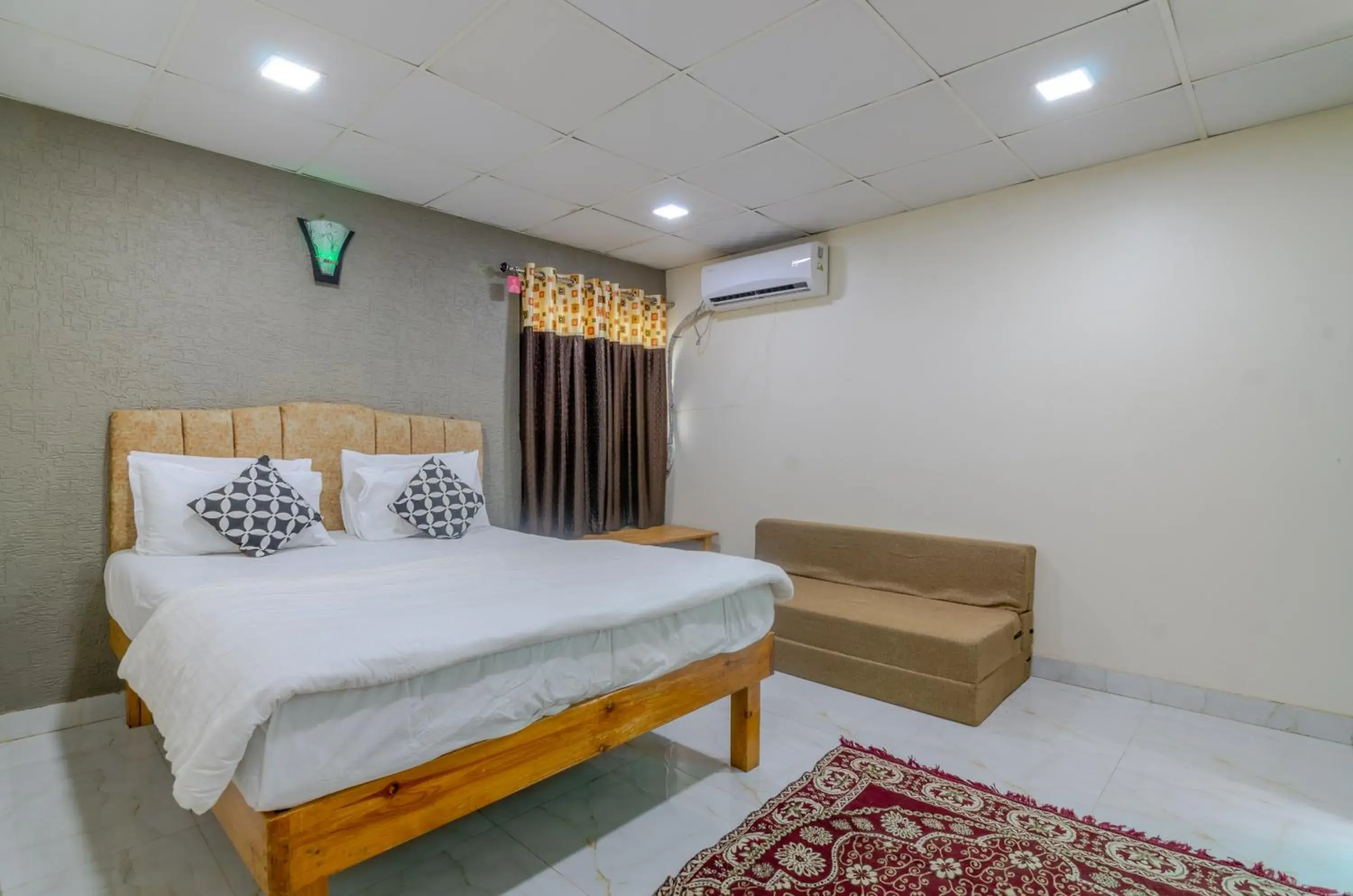 Small Double Room in Natures Dreamland Holiday Homes, Igatpuri Small Double Room in Natures Dreamland Holiday Homes, Igatpuri