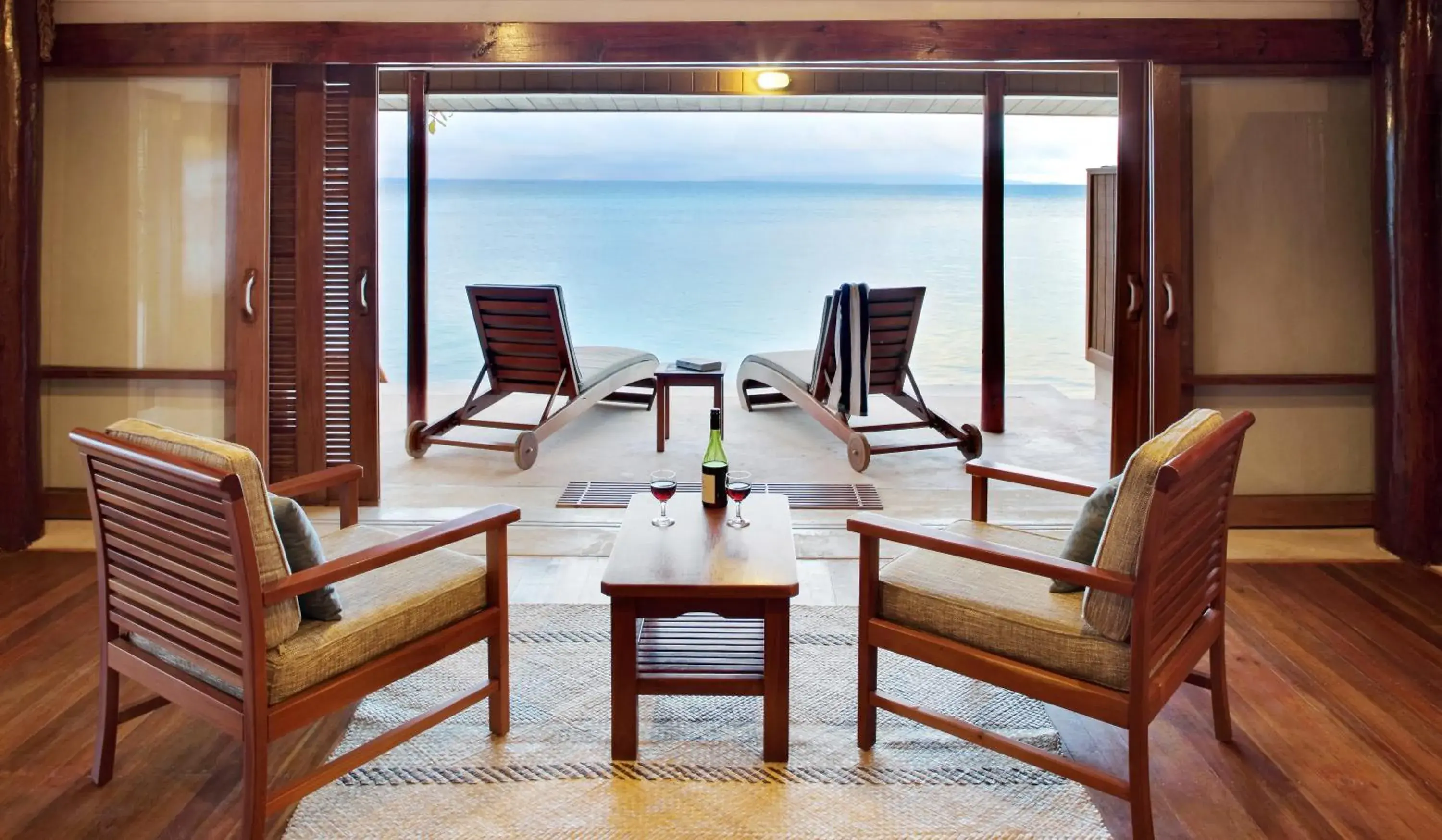 Premium Bungalow - Ocean Front in Toberua Island Resort Premium Bungalow - Ocean Front in Toberua Island Resort