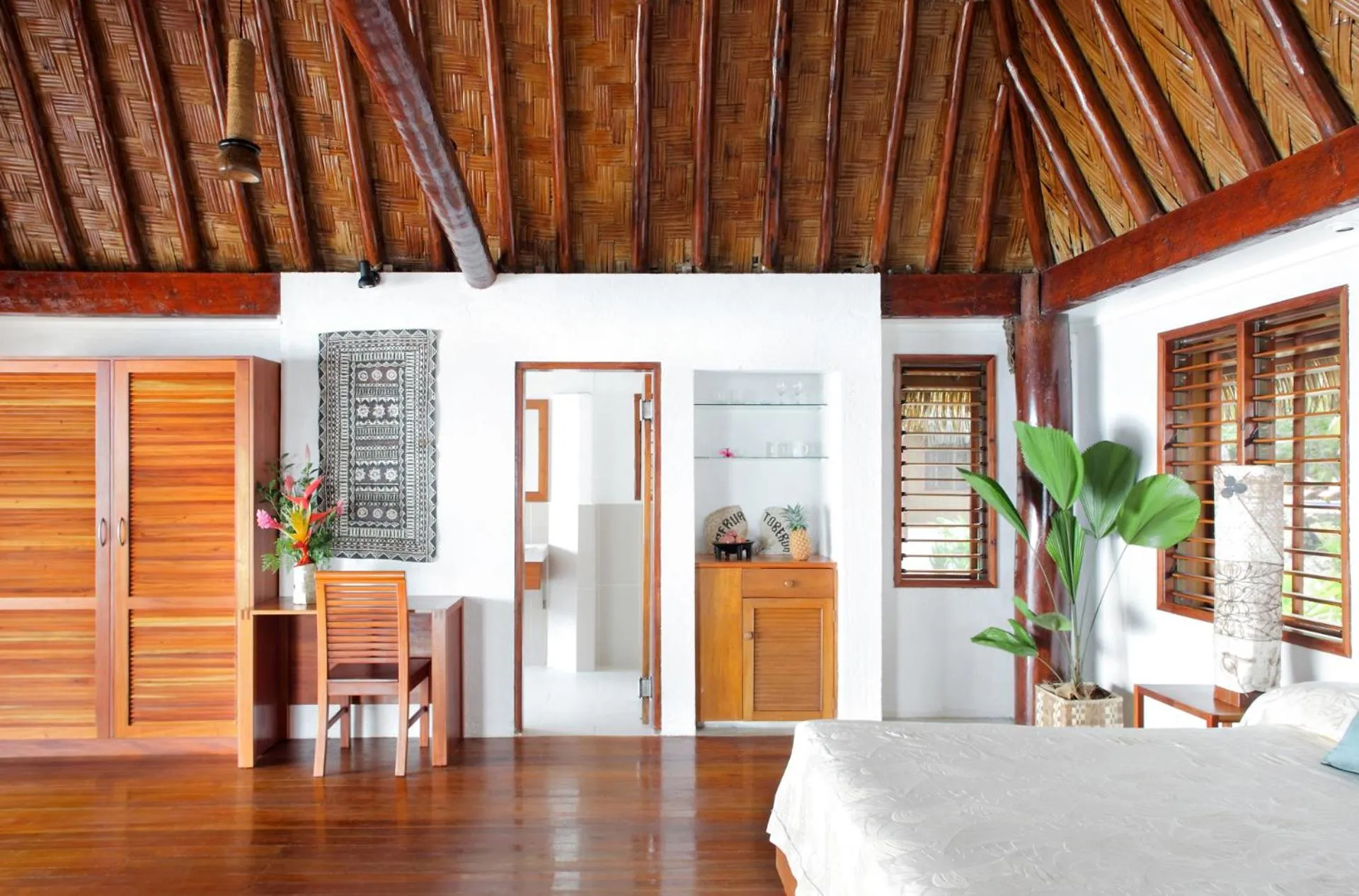 Bed in Toberua Island Resort