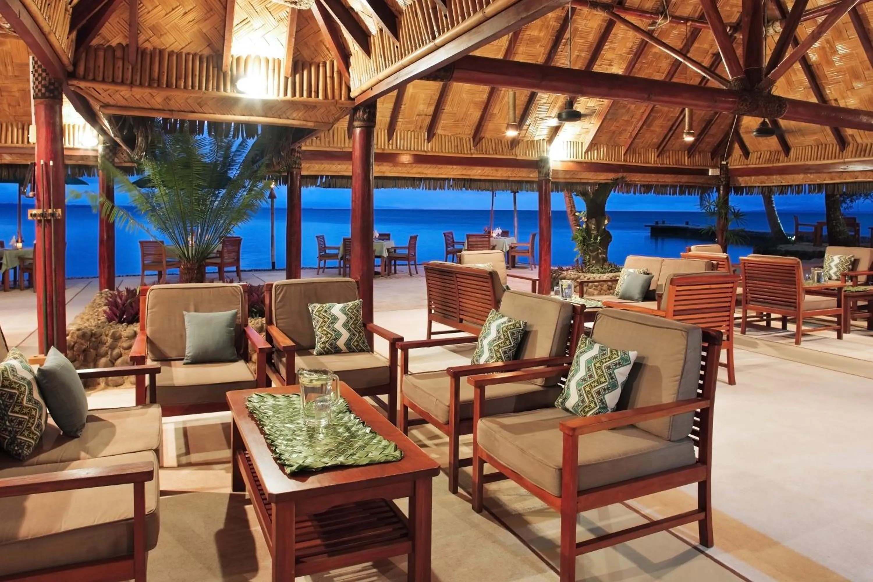 Lounge or bar in Toberua Island Resort
