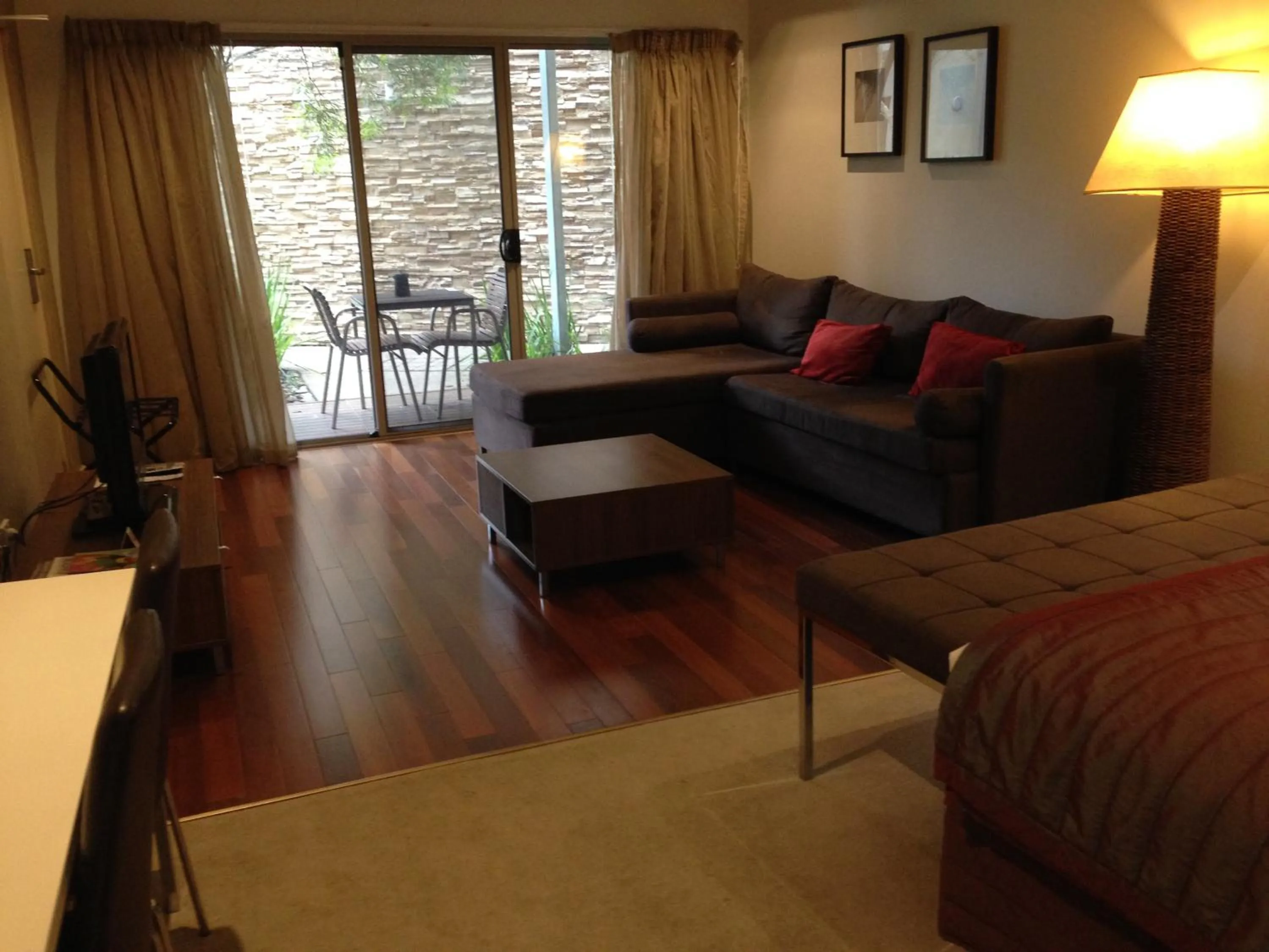 Living room, Seating Area in Rye Hotel - One Four Nelson