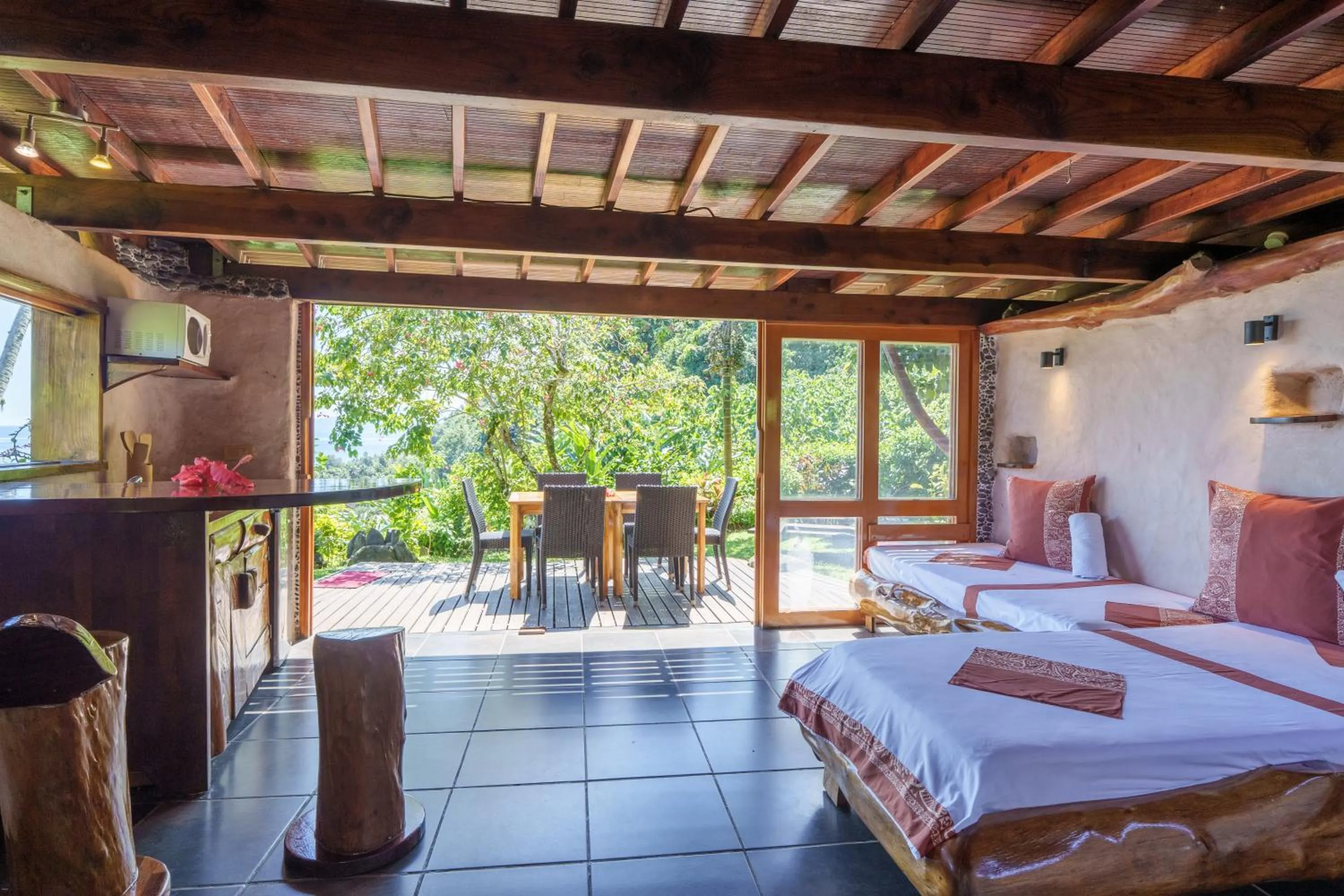 Bed in Vanira Lodge
