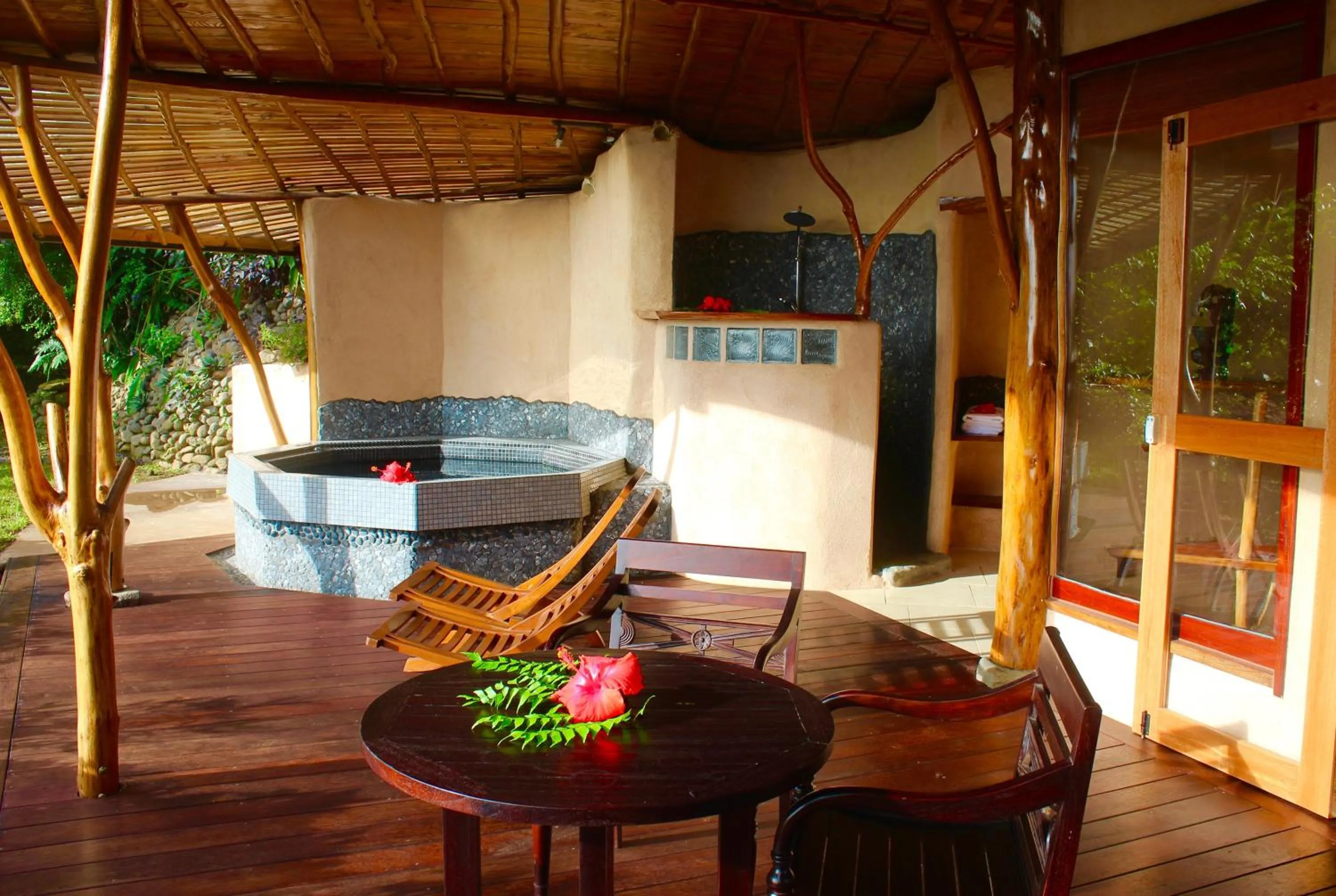 Shower in Vanira Lodge