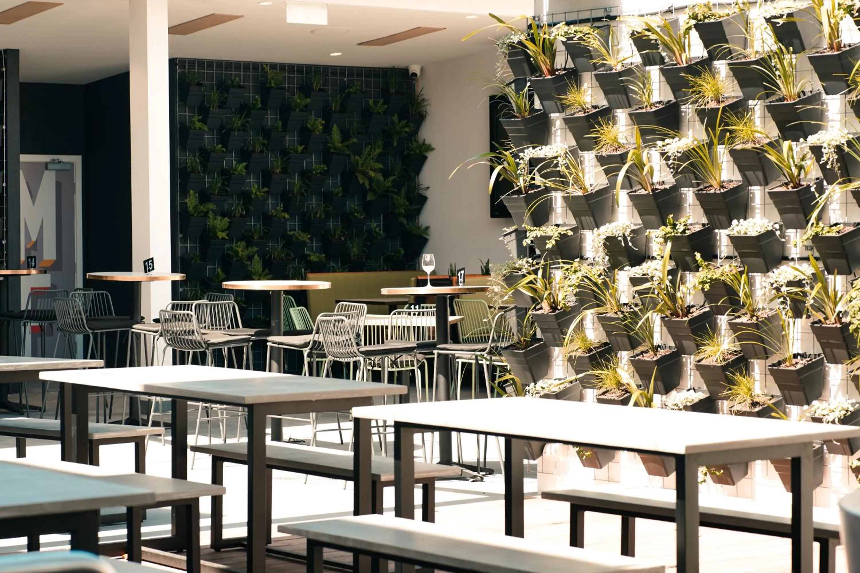 Restaurant/places to eat in Eastern Sands City Centre