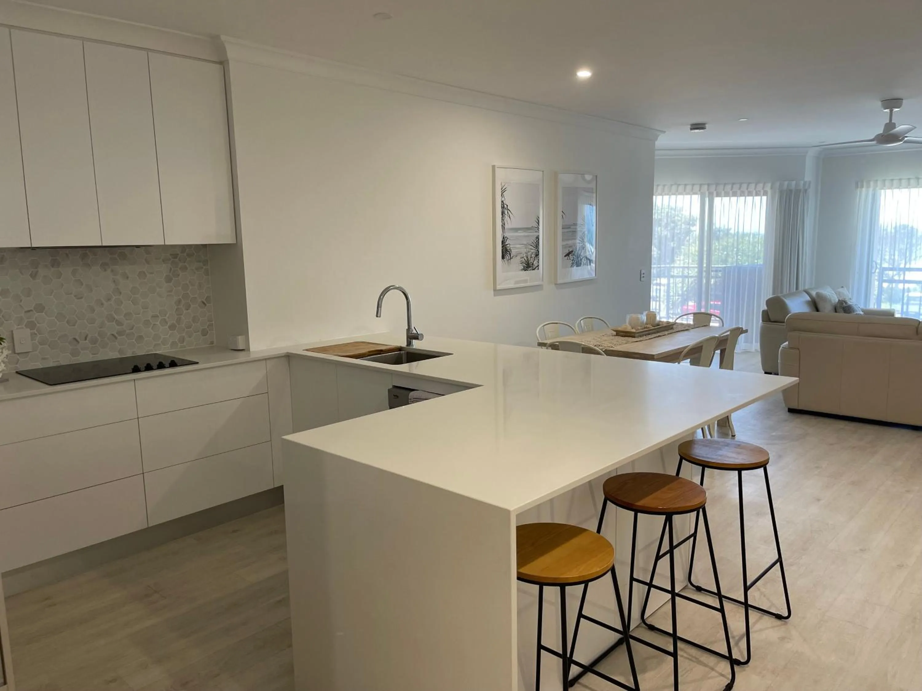 Kitchen or kitchenette in The Sands Resort at Yamba
