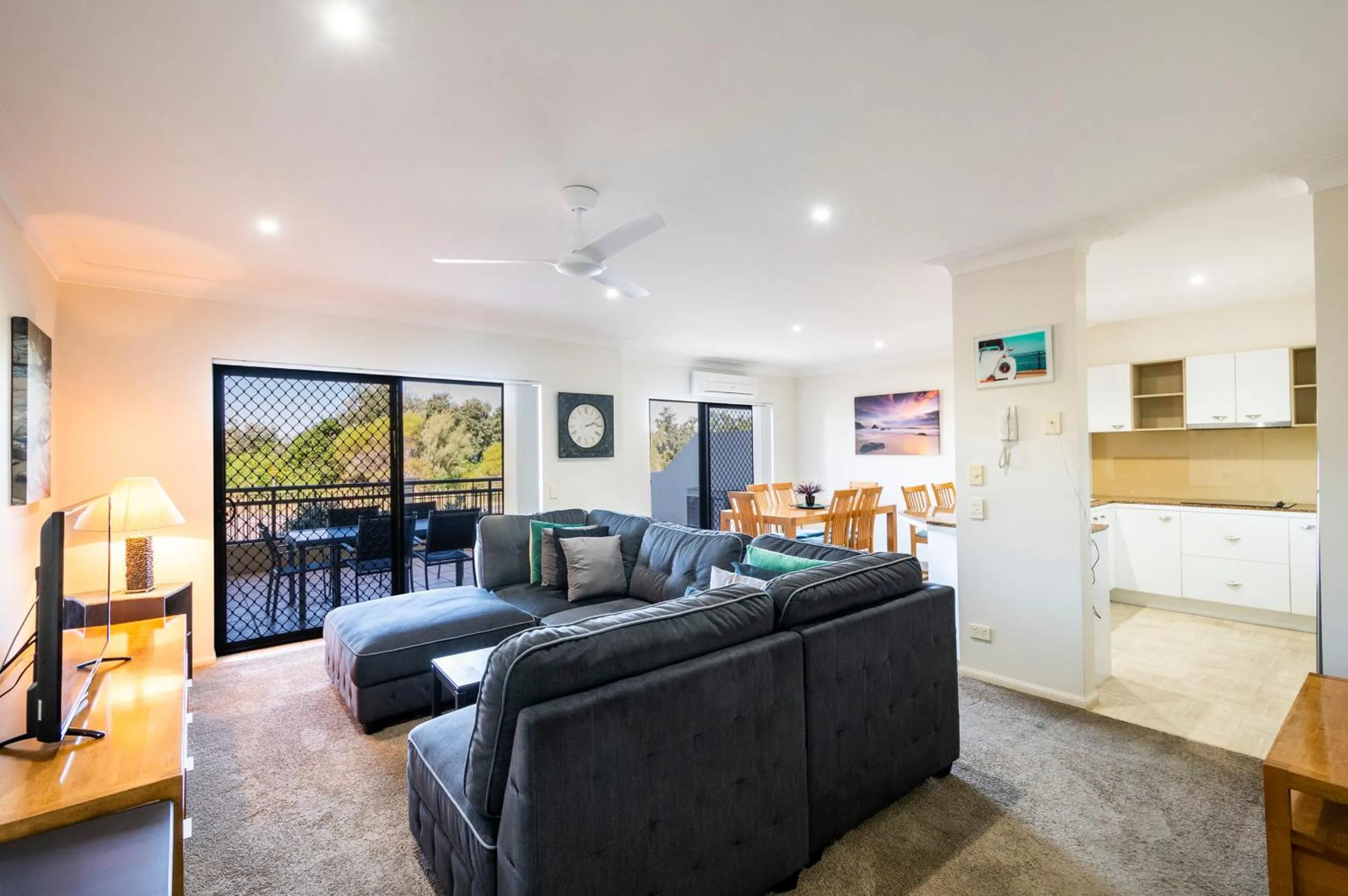 TV and multimedia in The Sands Resort at Yamba