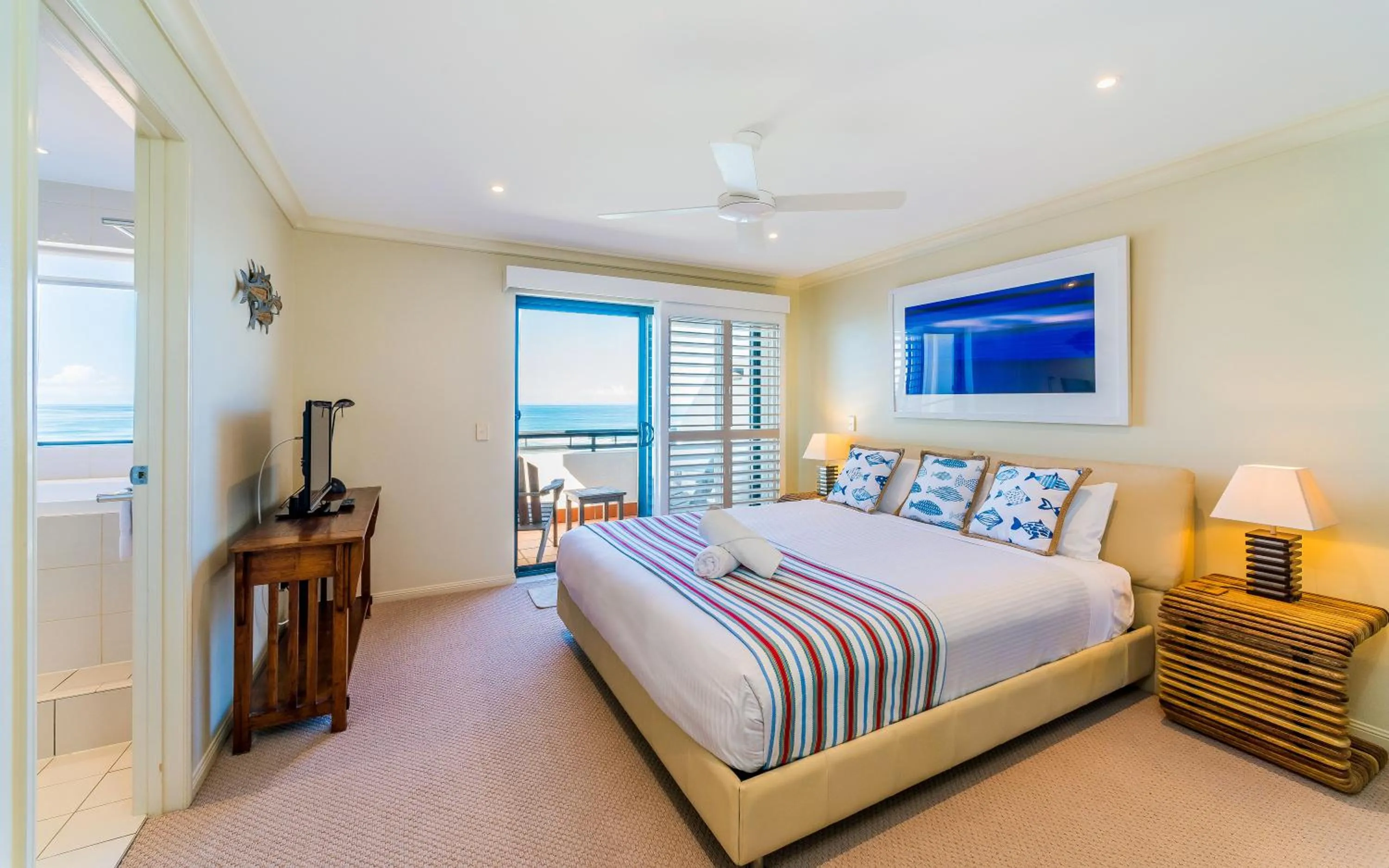 Bedroom, Bed in The Sands Resort at Yamba
