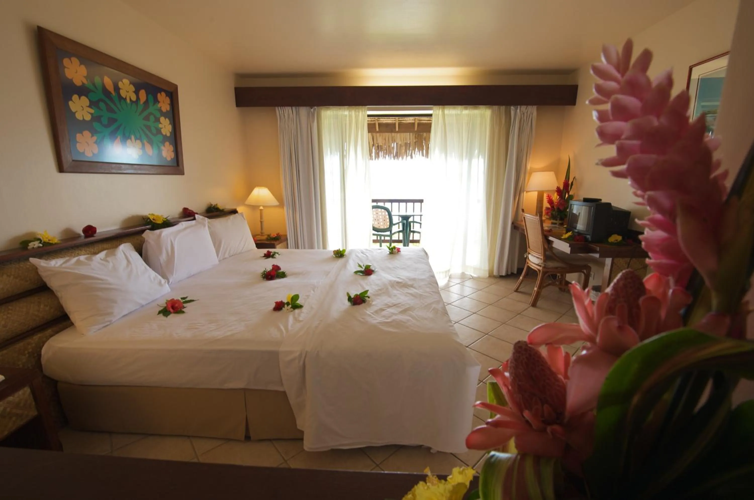 Day, Bed in Maitai Bora Bora