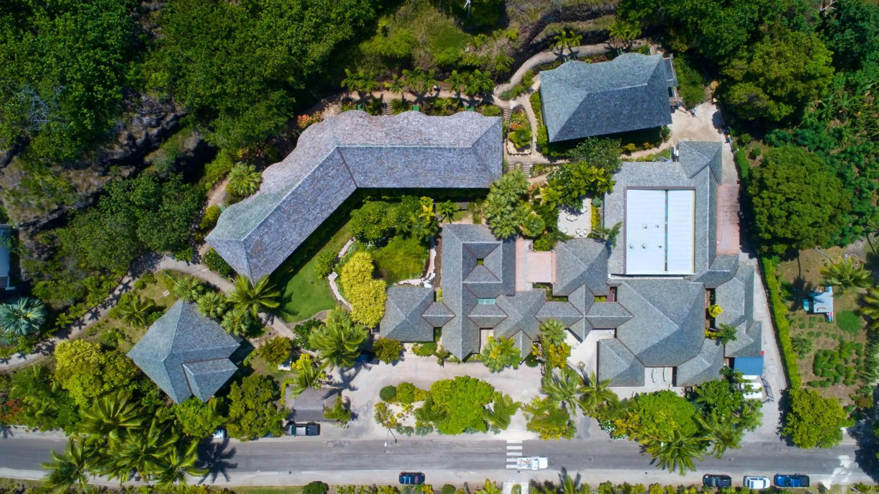 Property building in Maitai Bora Bora