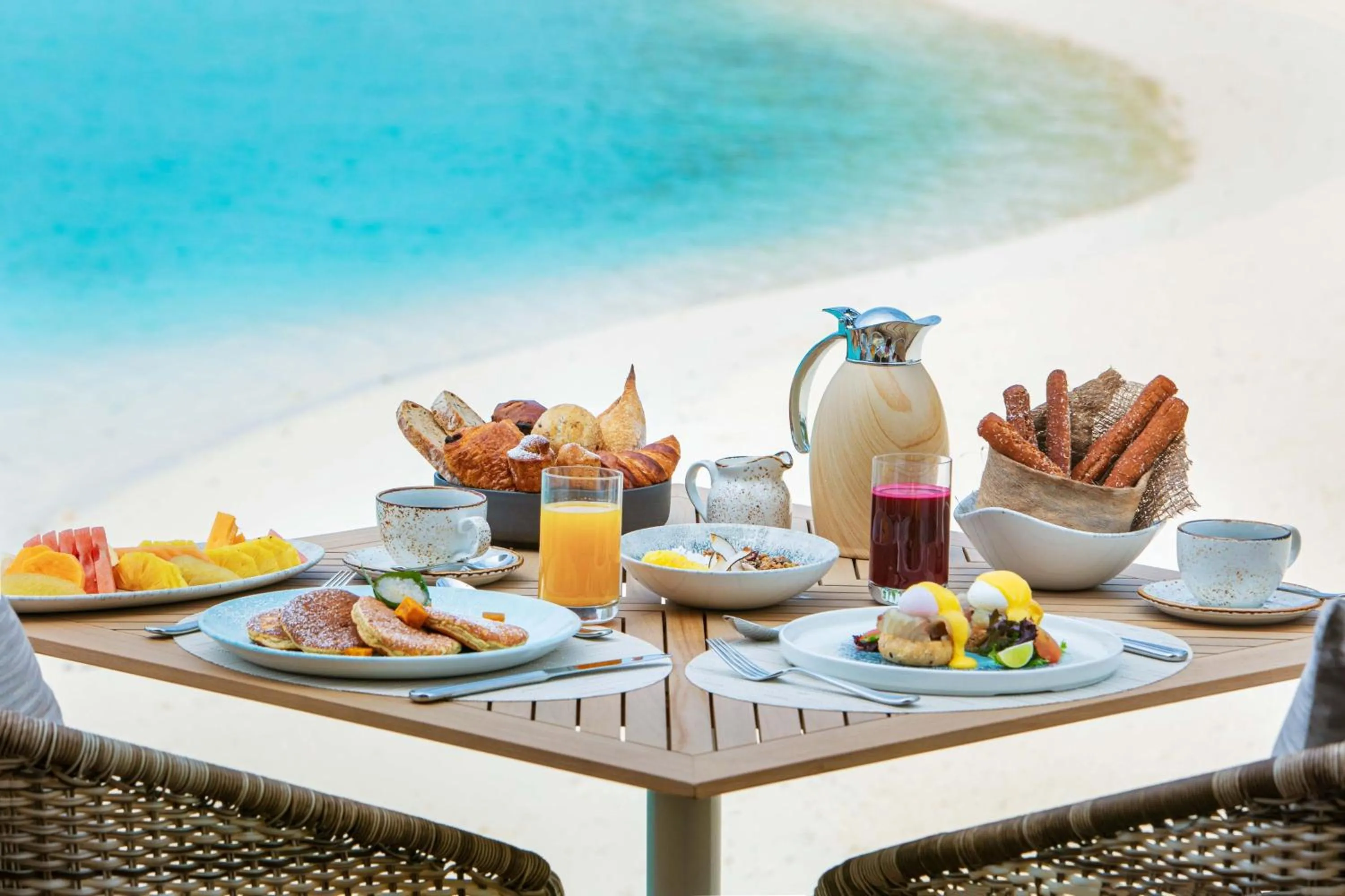 Breakfast in Westin Bora Bora Resort & Spa
