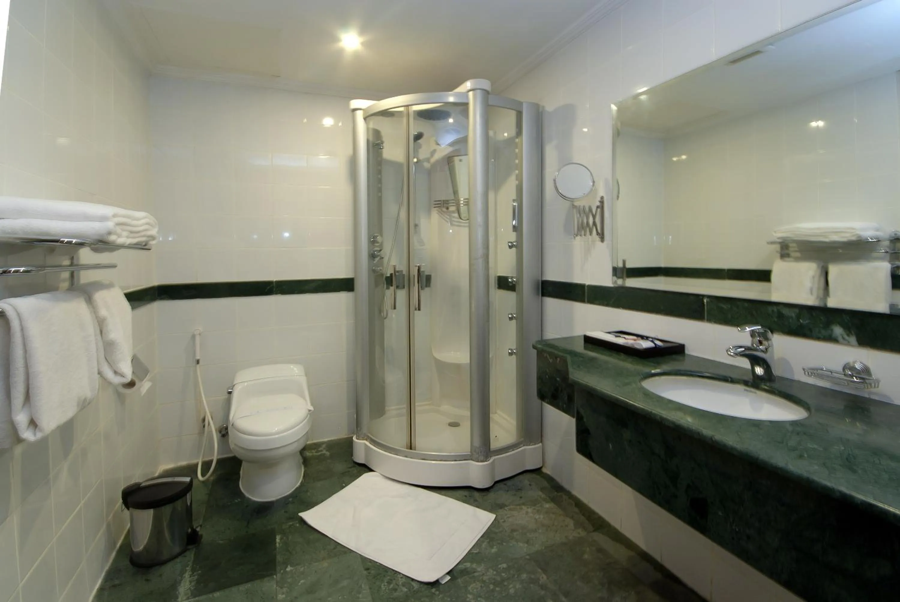 Bathroom in Royal Casablanca