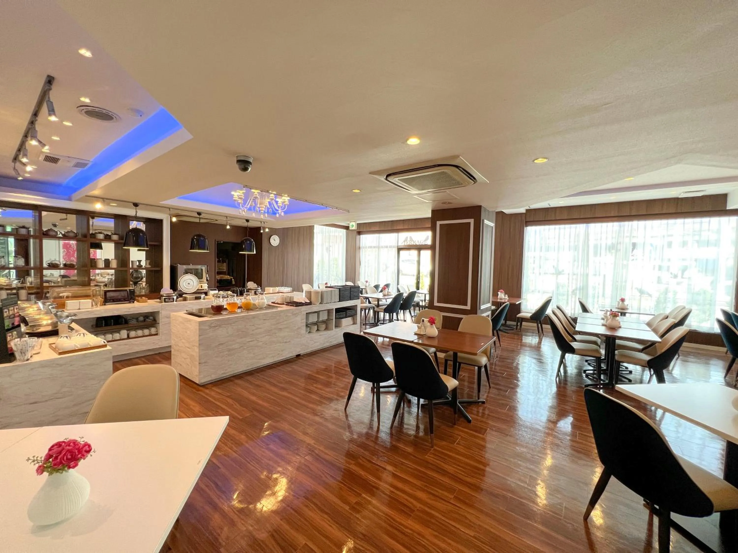 Lobby or reception in Grand Park Hotel Panex Chiba