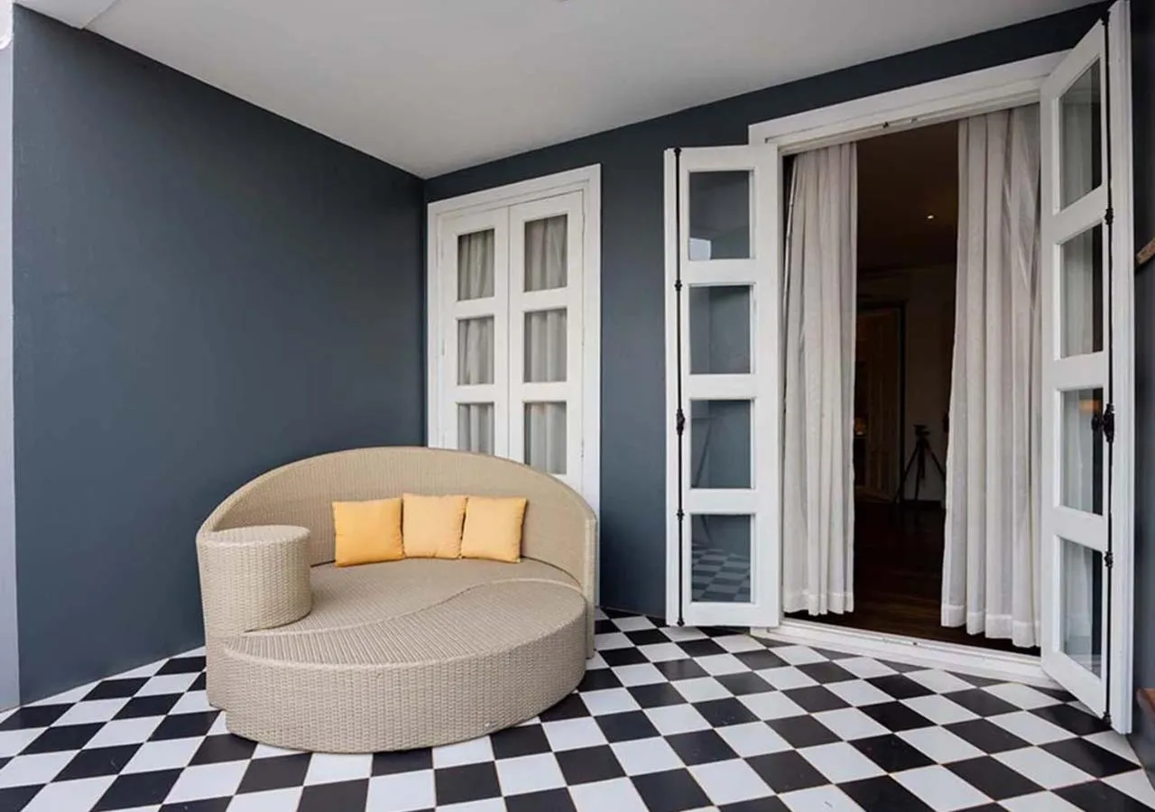 Balcony/Terrace in Le Thatluang D'oR Boutique Hotel