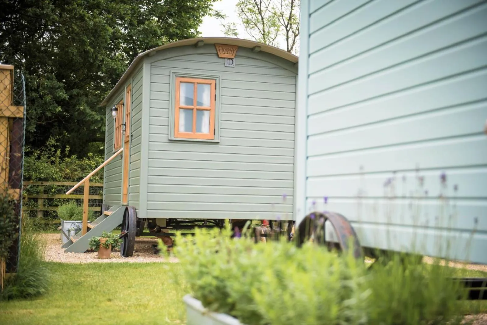 Property building in Morndyke Shepherds Huts