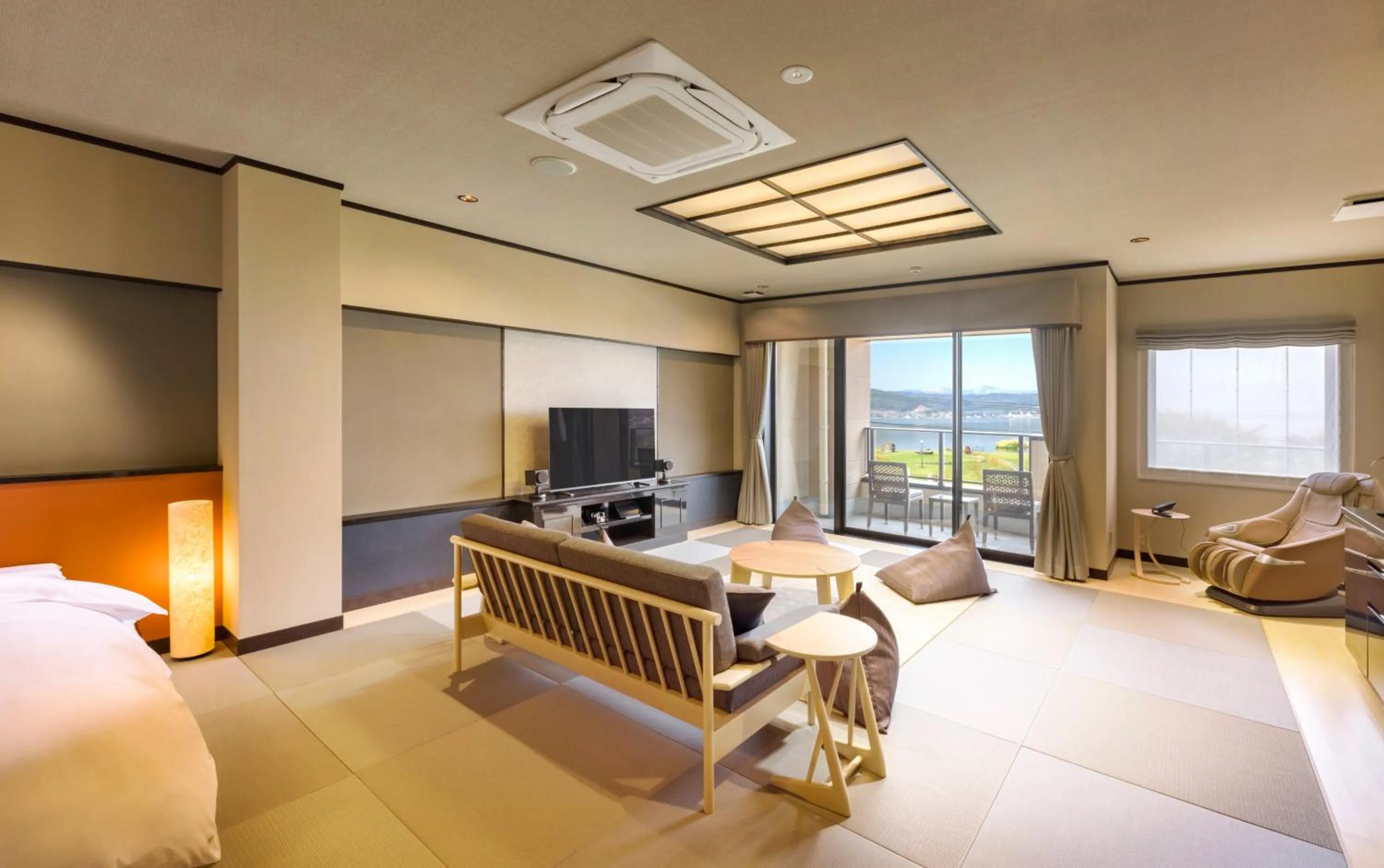Living room in Katakura Silk Hotel