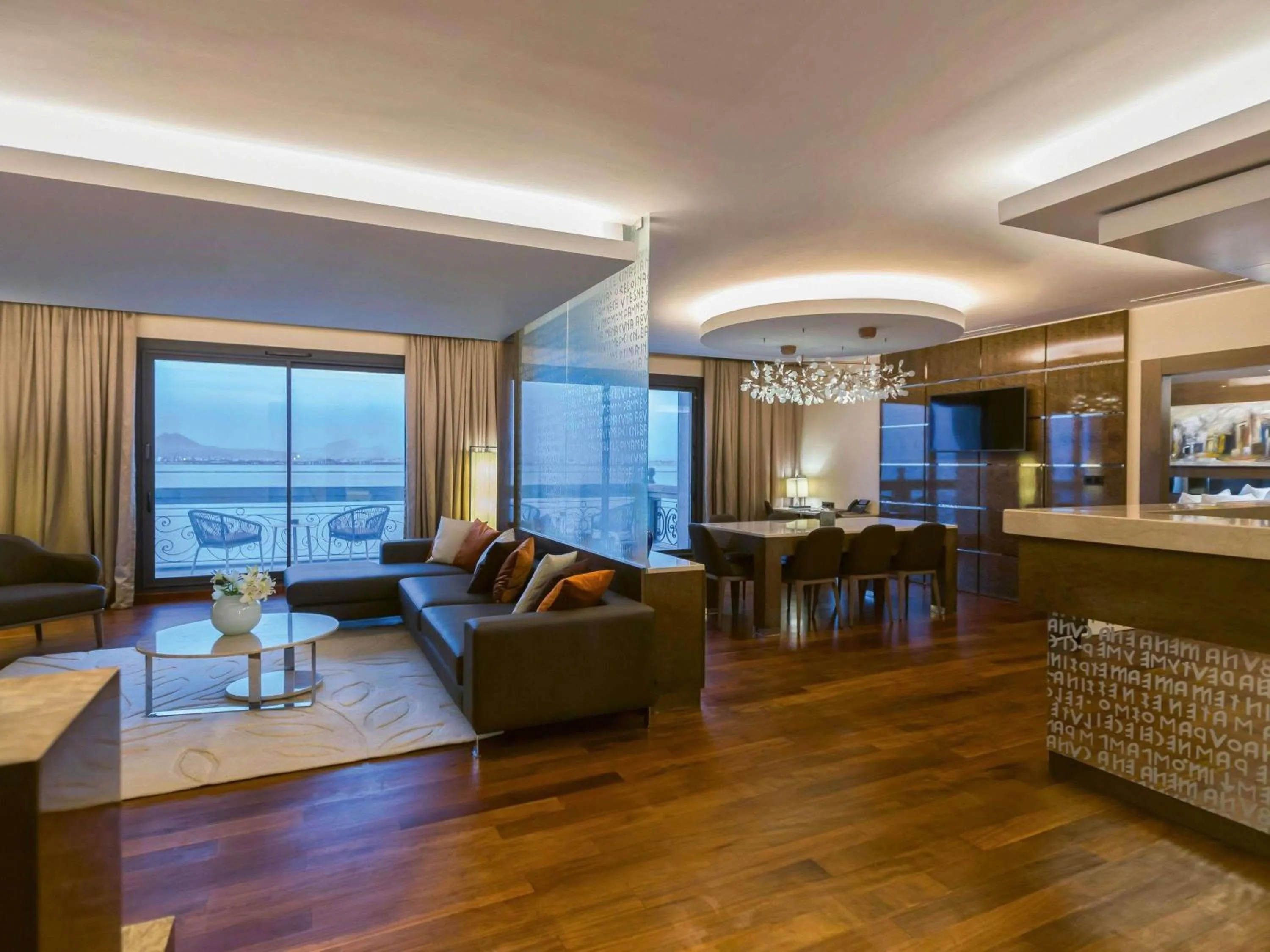 Bedroom in Mövenpick Hotel du Lac Tunis