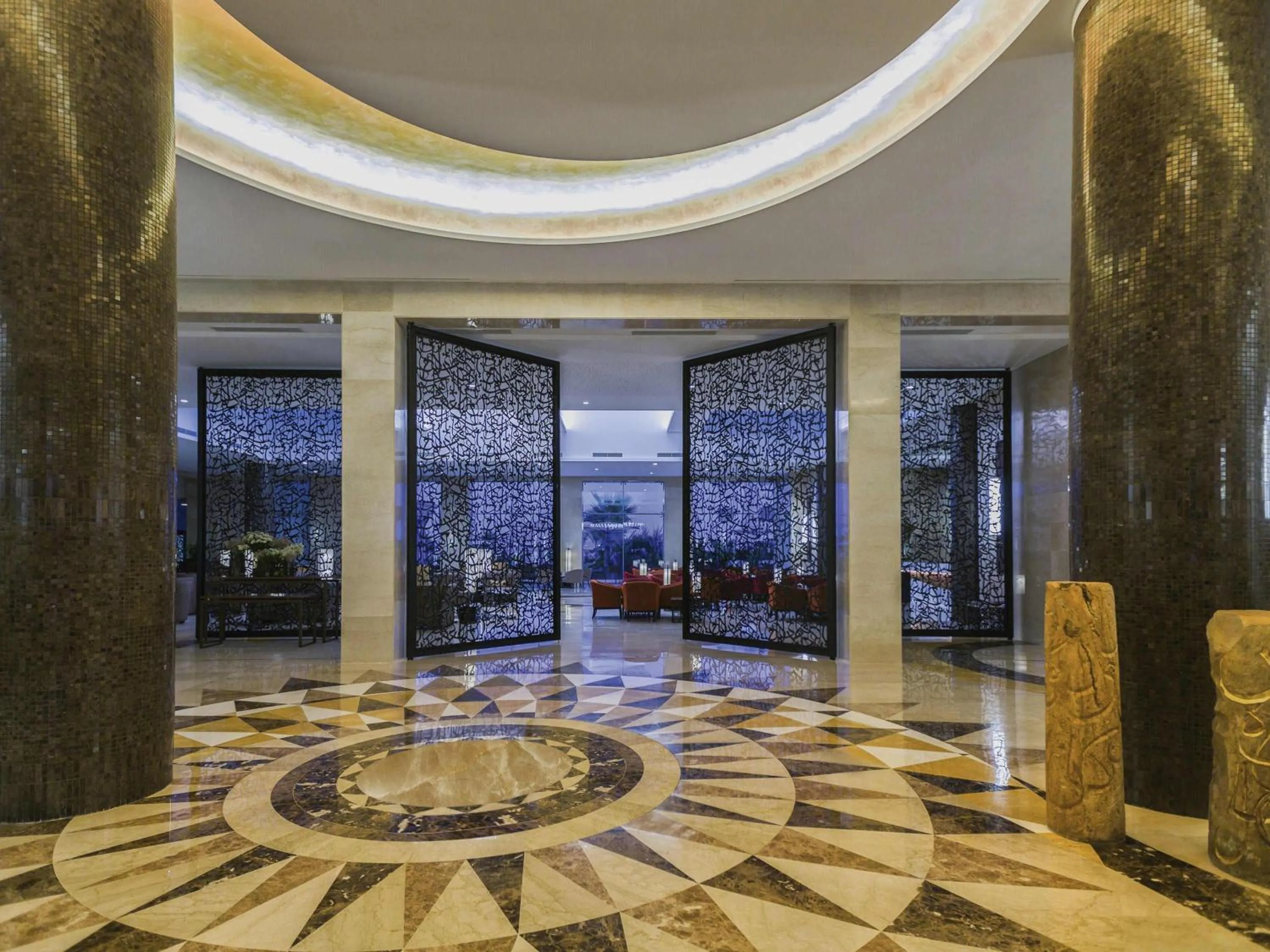Property building in Mövenpick Hotel du Lac Tunis