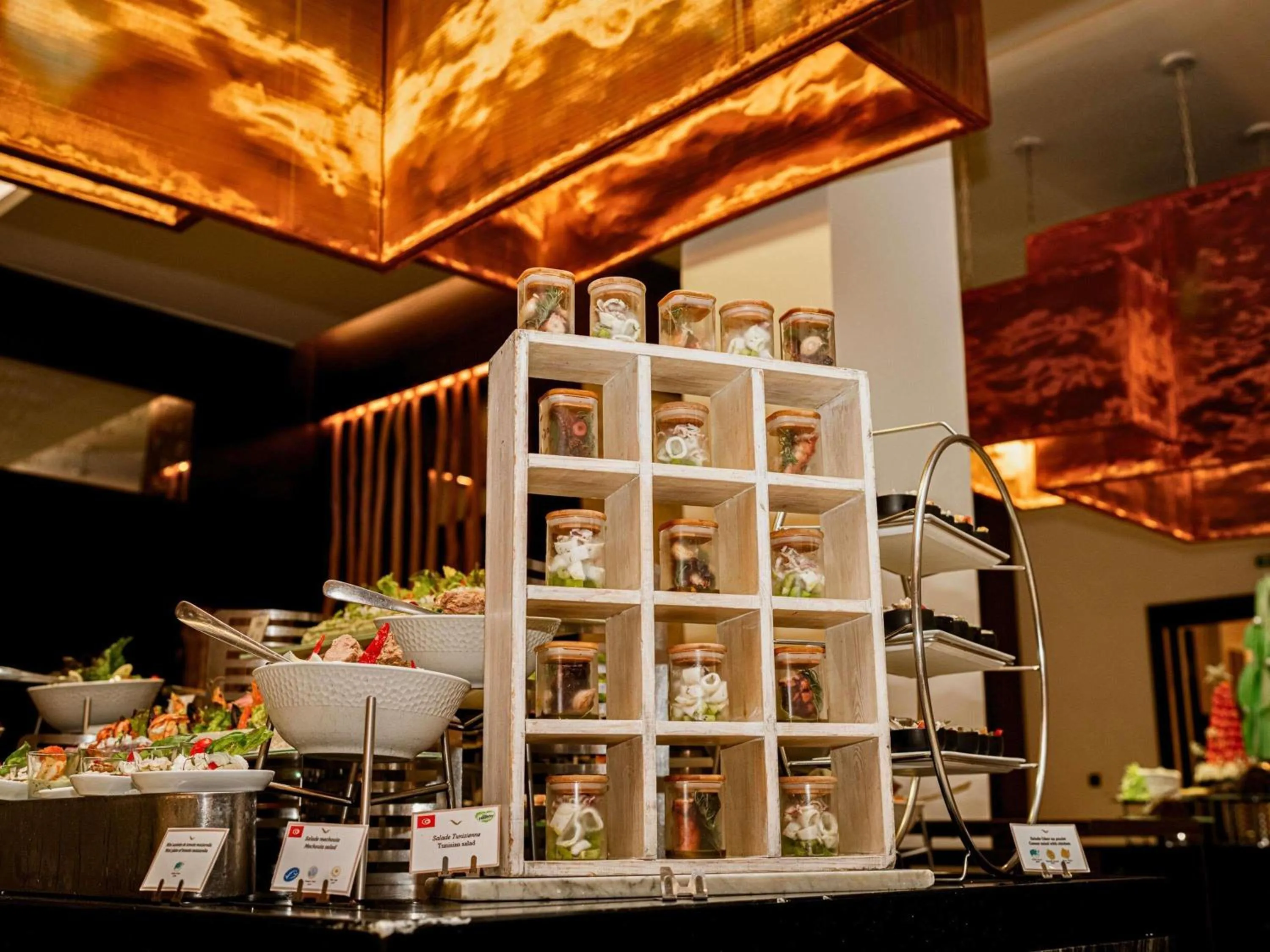 Restaurant/places to eat in Mövenpick Hotel du Lac Tunis