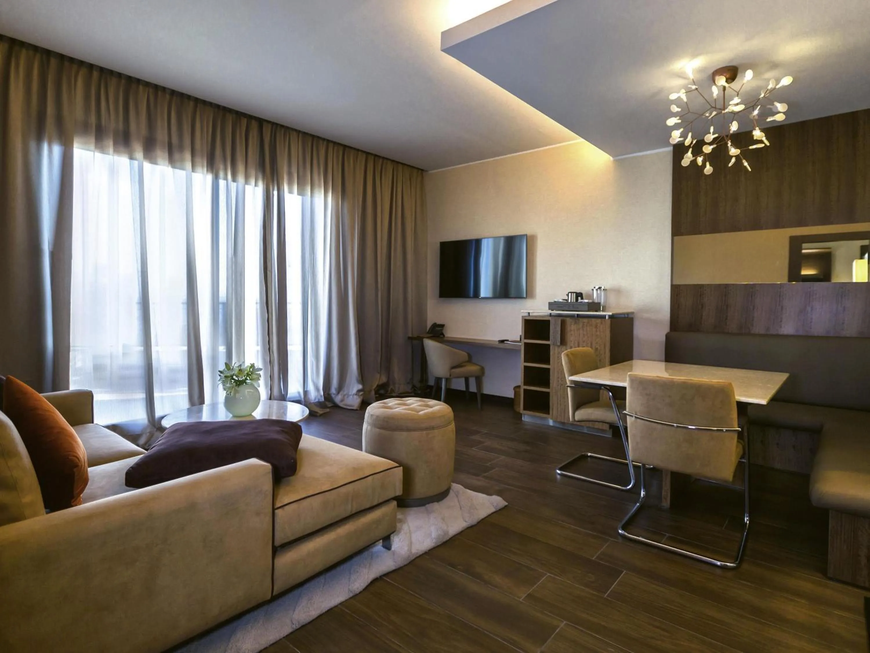 Bedroom in Mövenpick Hotel du Lac Tunis