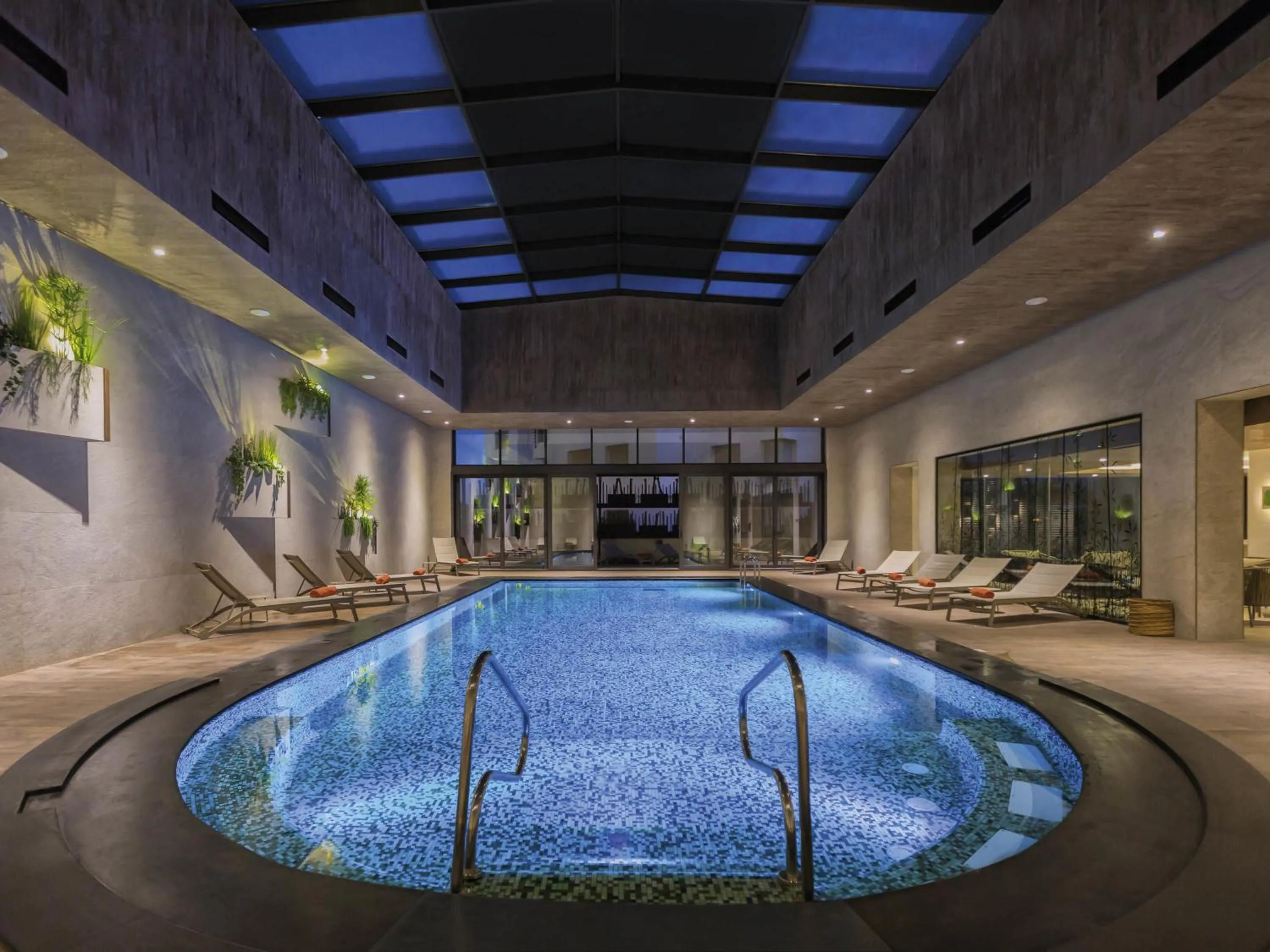 Spa and wellness centre/facilities in Mövenpick Hotel du Lac Tunis